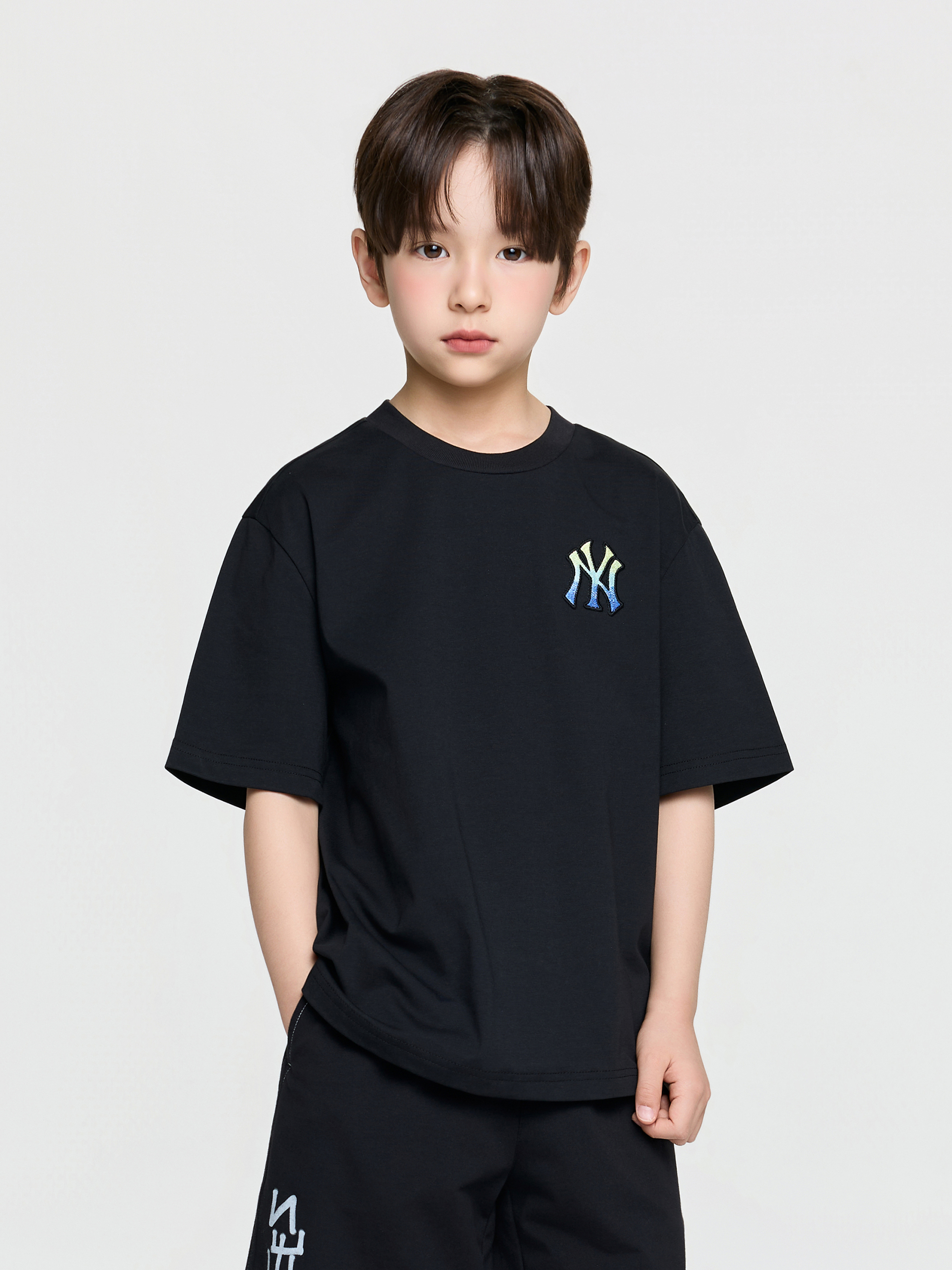 SPORTIVE MONOGRAM BIG-LUX T-Shirt