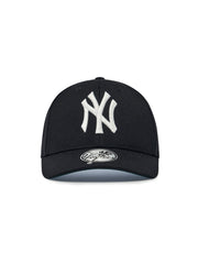 SIGNATURE CURSIVE STRUCTURED BALLCAP