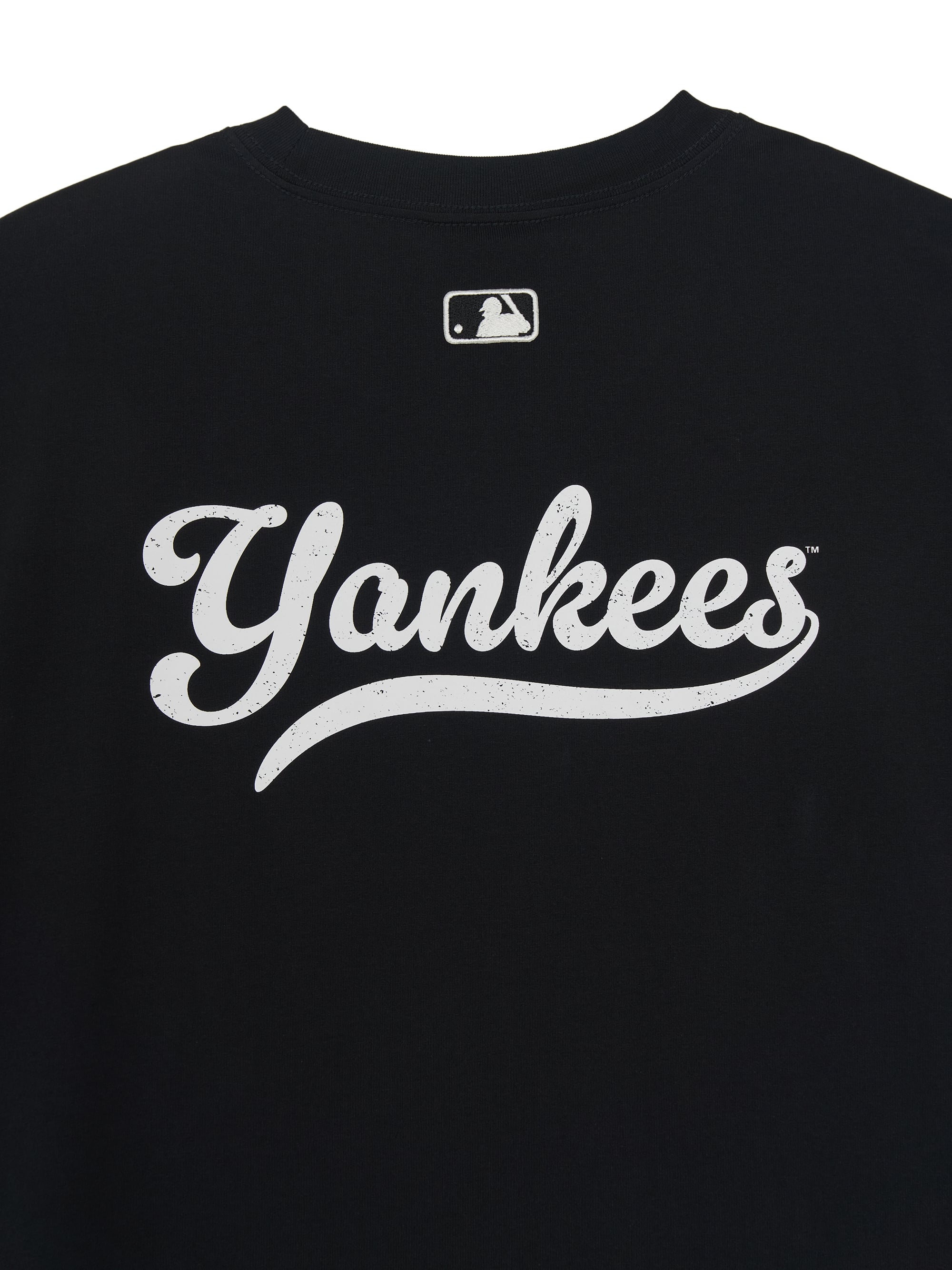Sportive Cursive Back Lettering T-shirt