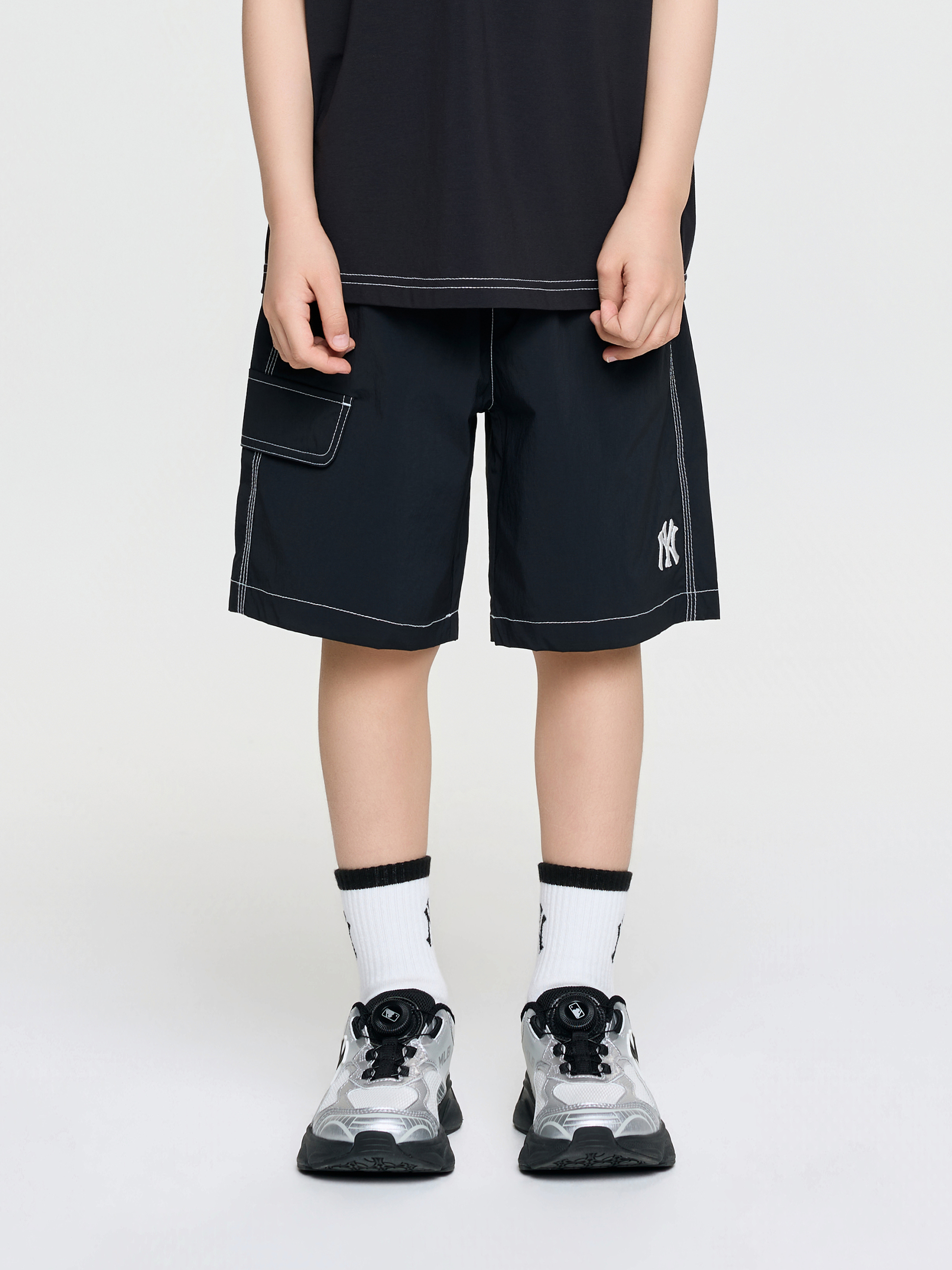 SPORTIVE SMALL LOGO NYLON SHORTS