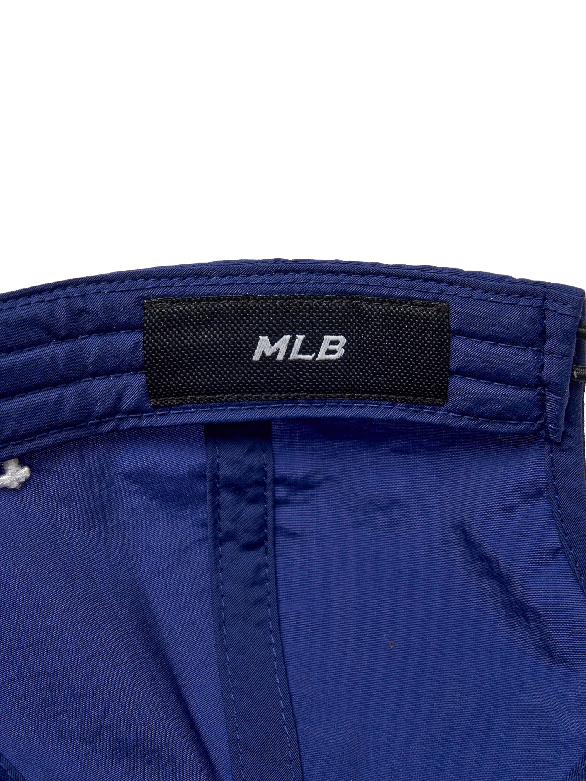 Sportive Shiny Unstructured Ballcap