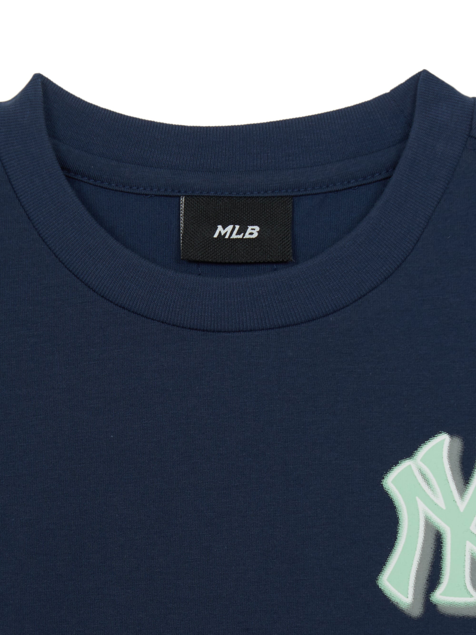 SPORTIVE MONOGRAM SQUARE ARTWORK T-shirt