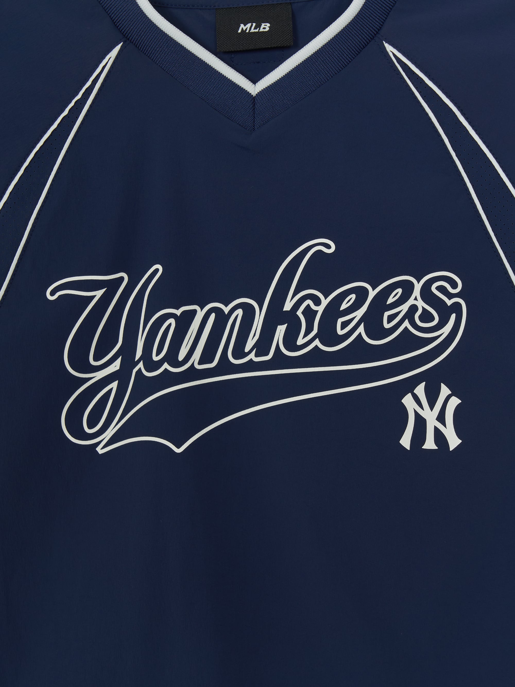 Sportive Varsity Woven Mesh Blocking T-shirt
