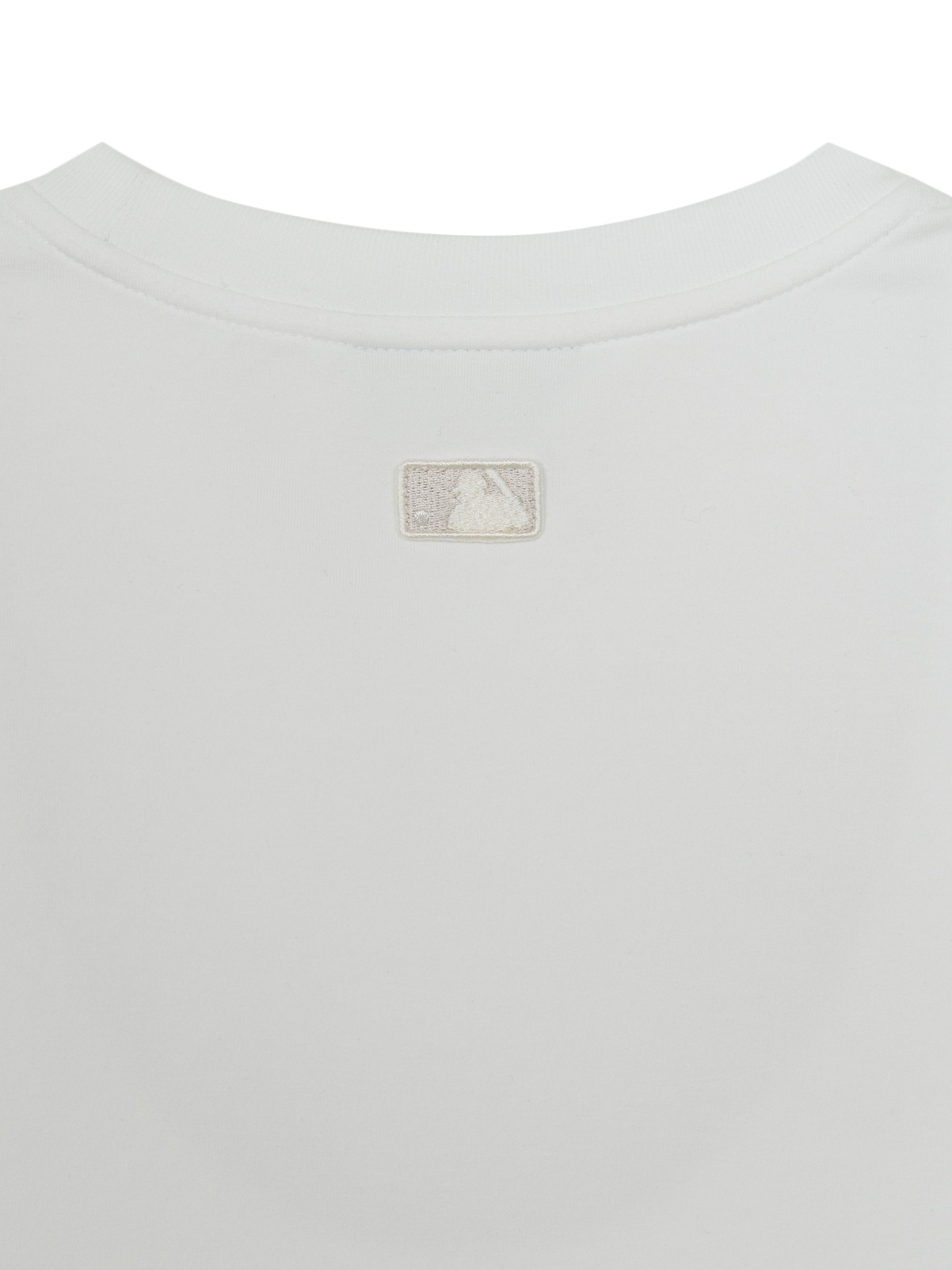 Women's Basic Small Logo Slim Crop Fit T-shirts