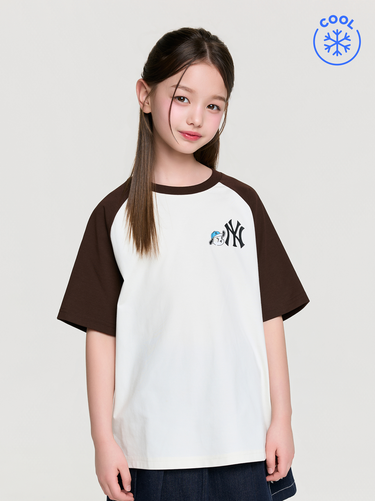 Street Character Artwork Raglan T-shirt