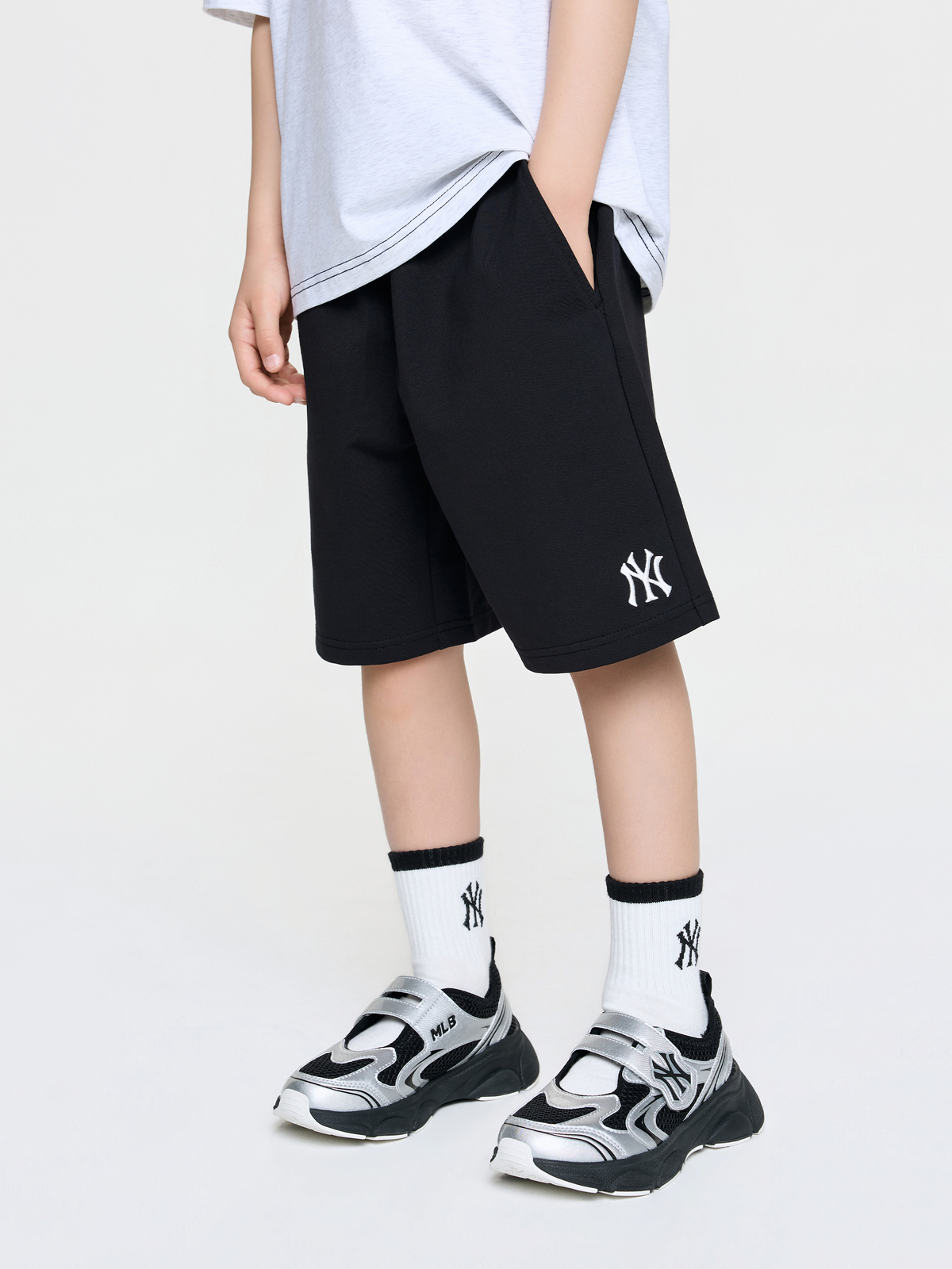 BASIC SMALL LOGO Shorts