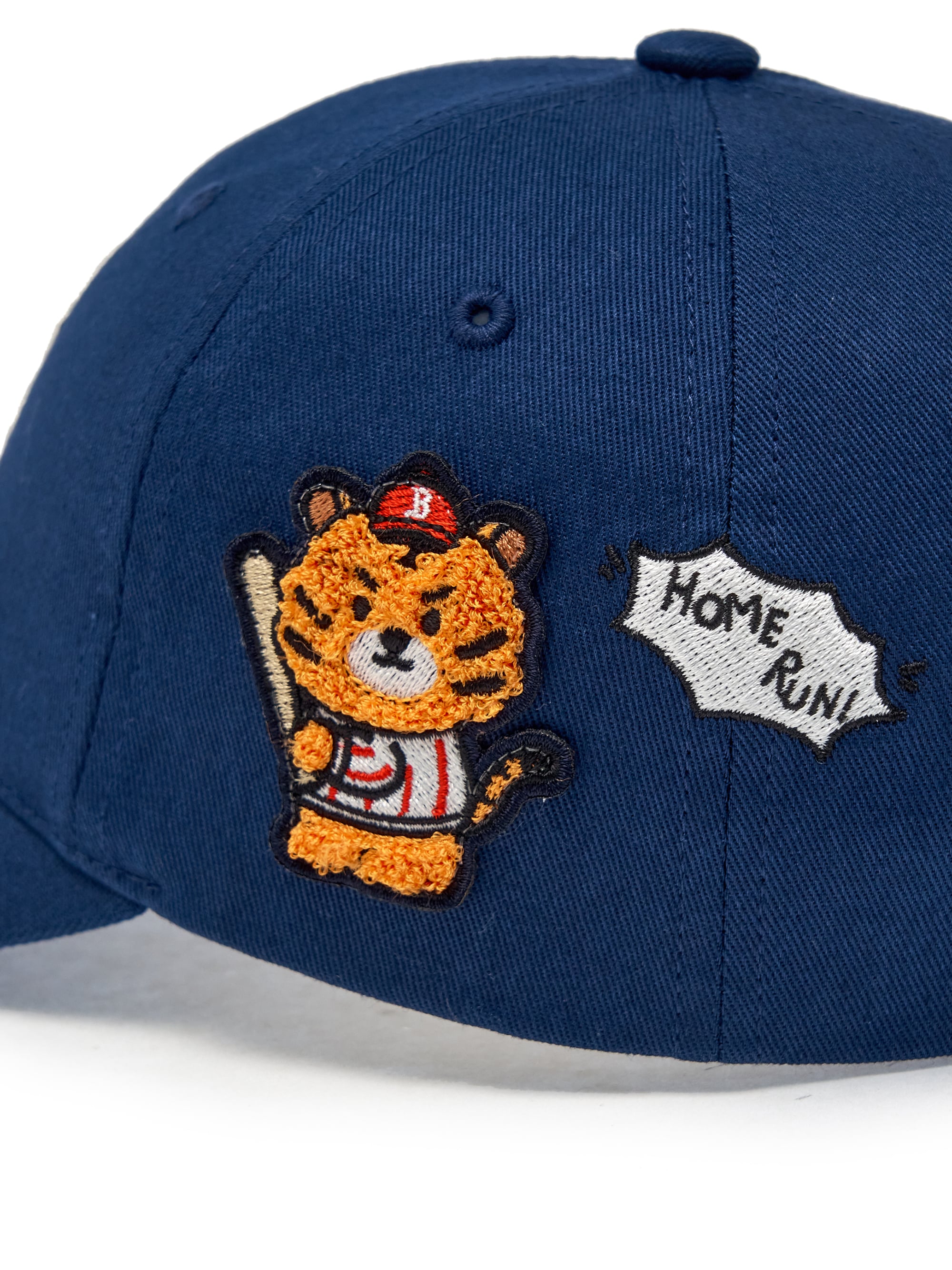 MEGABEAR FRIENDS TALKING BUBBLE CAP