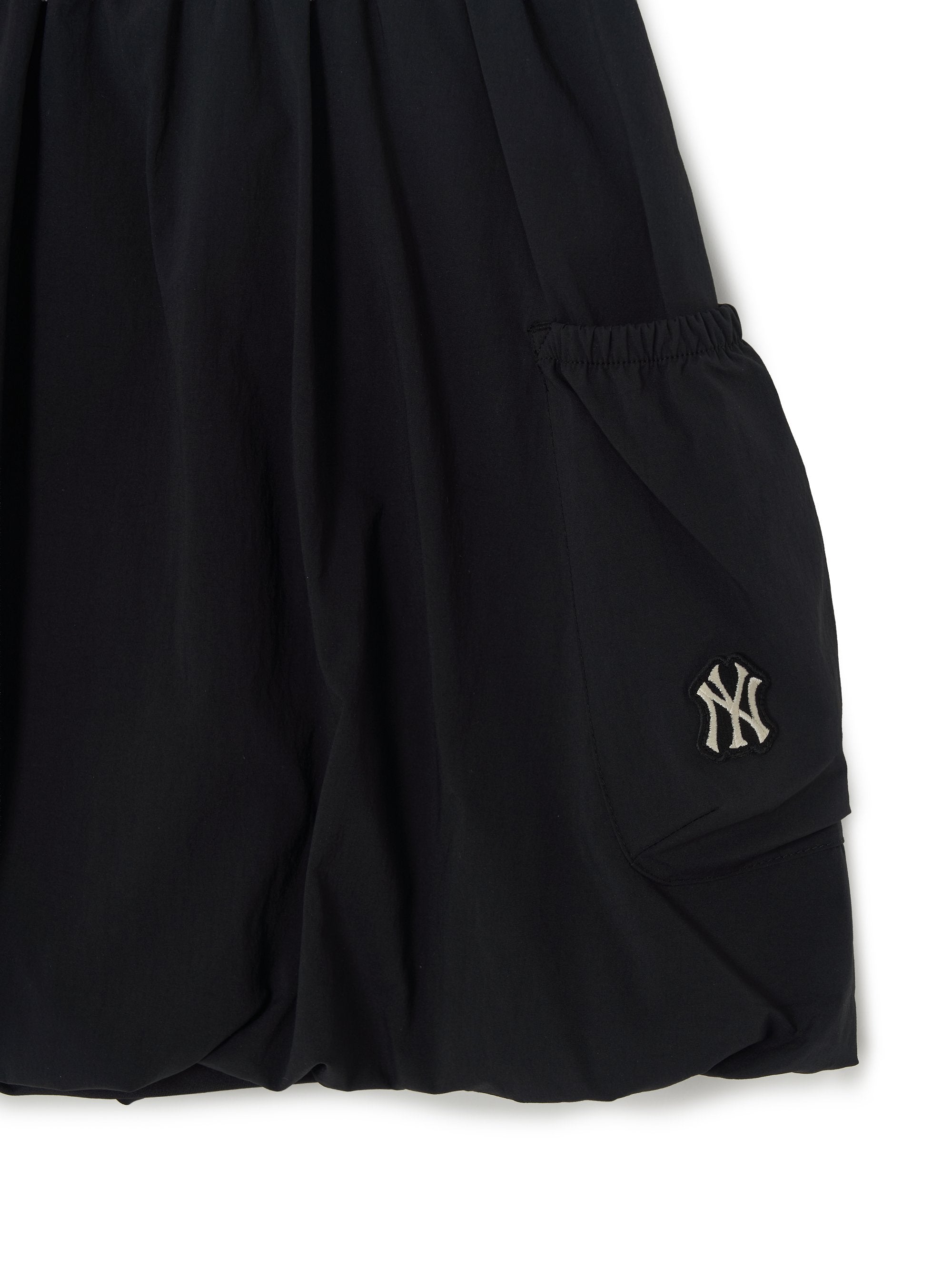 Women's Light Weight Cotton Touch Balloon Cargo Mini Skirt