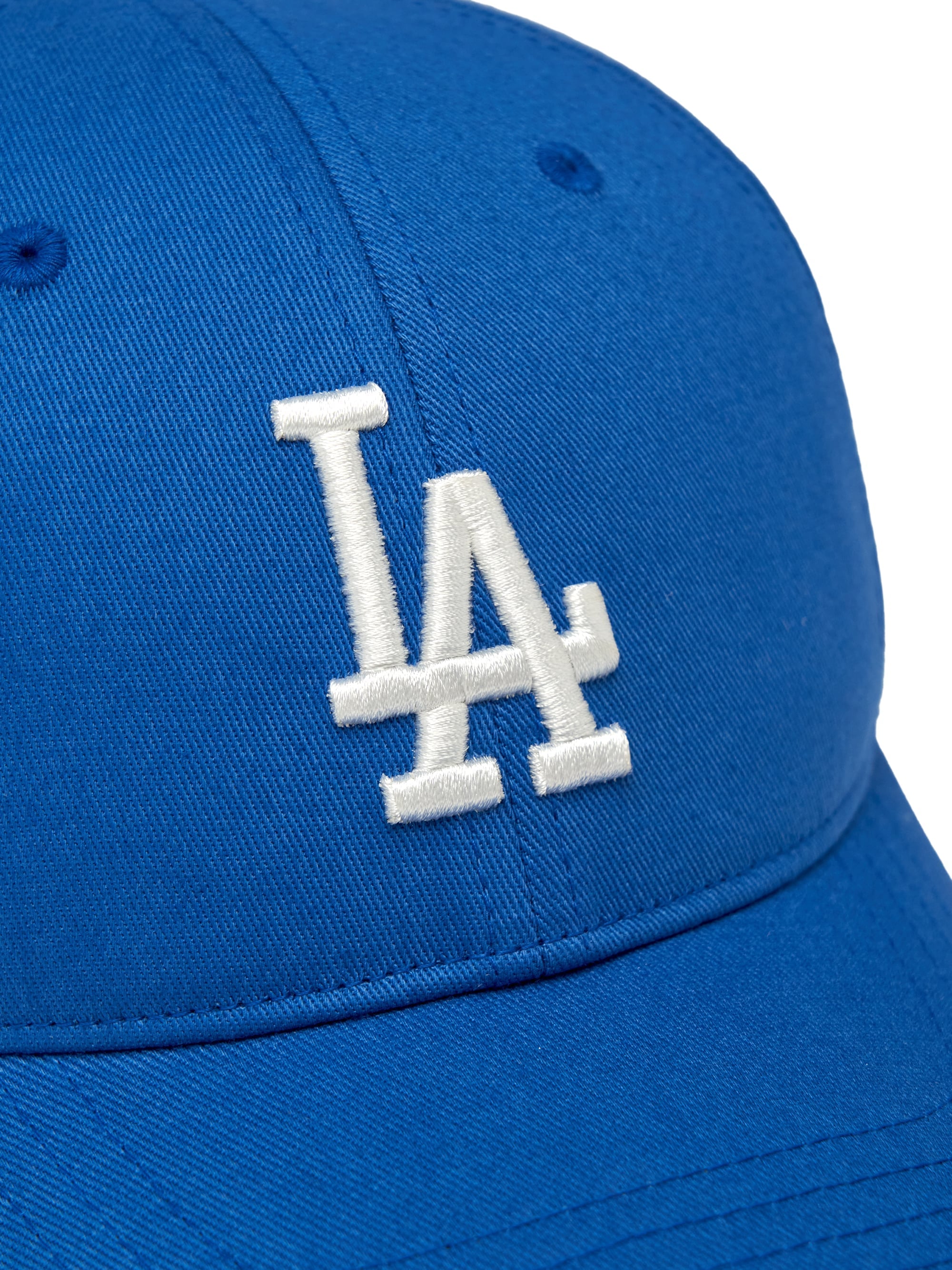 MEGABEAR FRIENDS BALL CAP