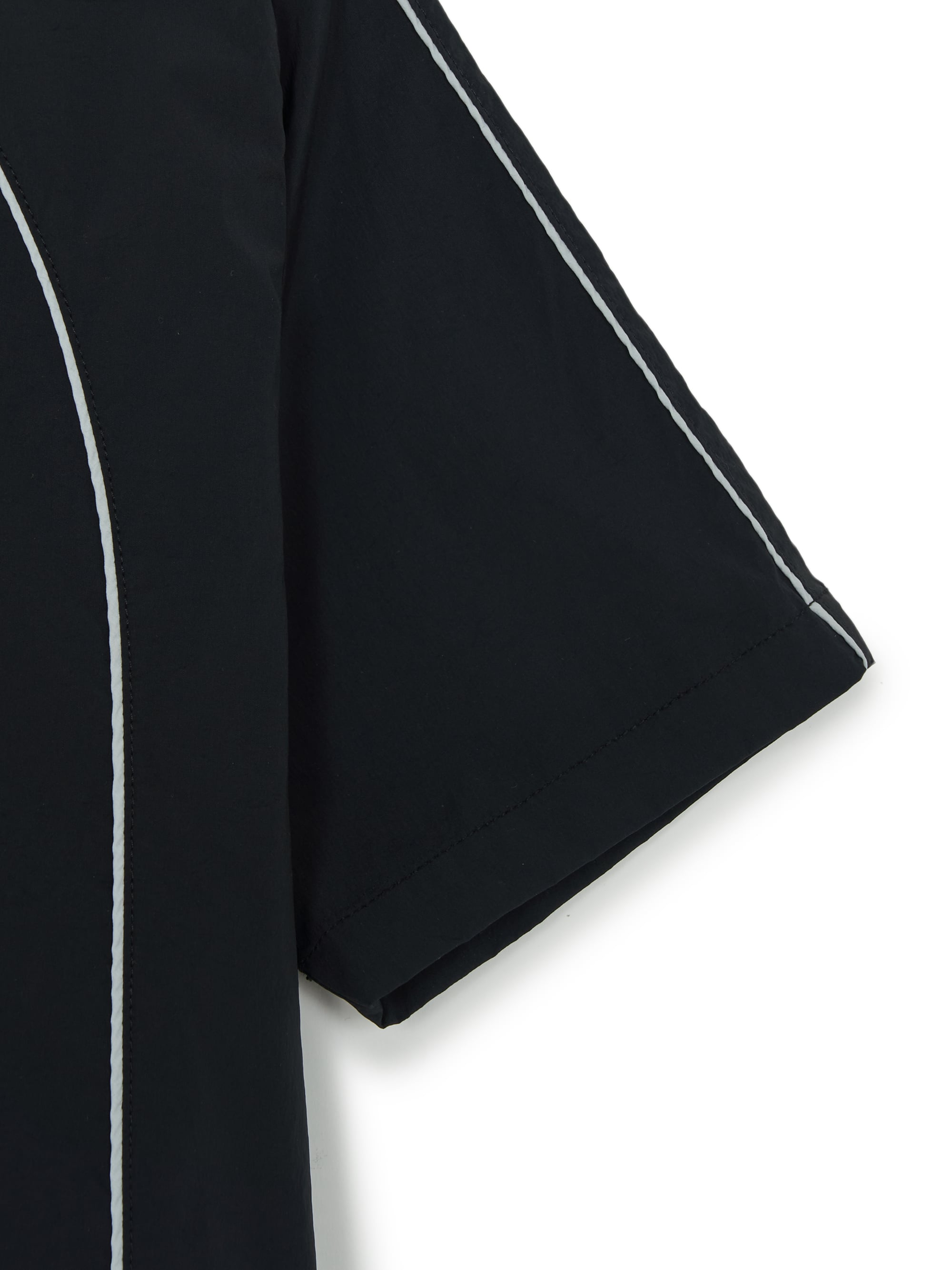 Street Basic Woven Big Logo Artwork T-shirt