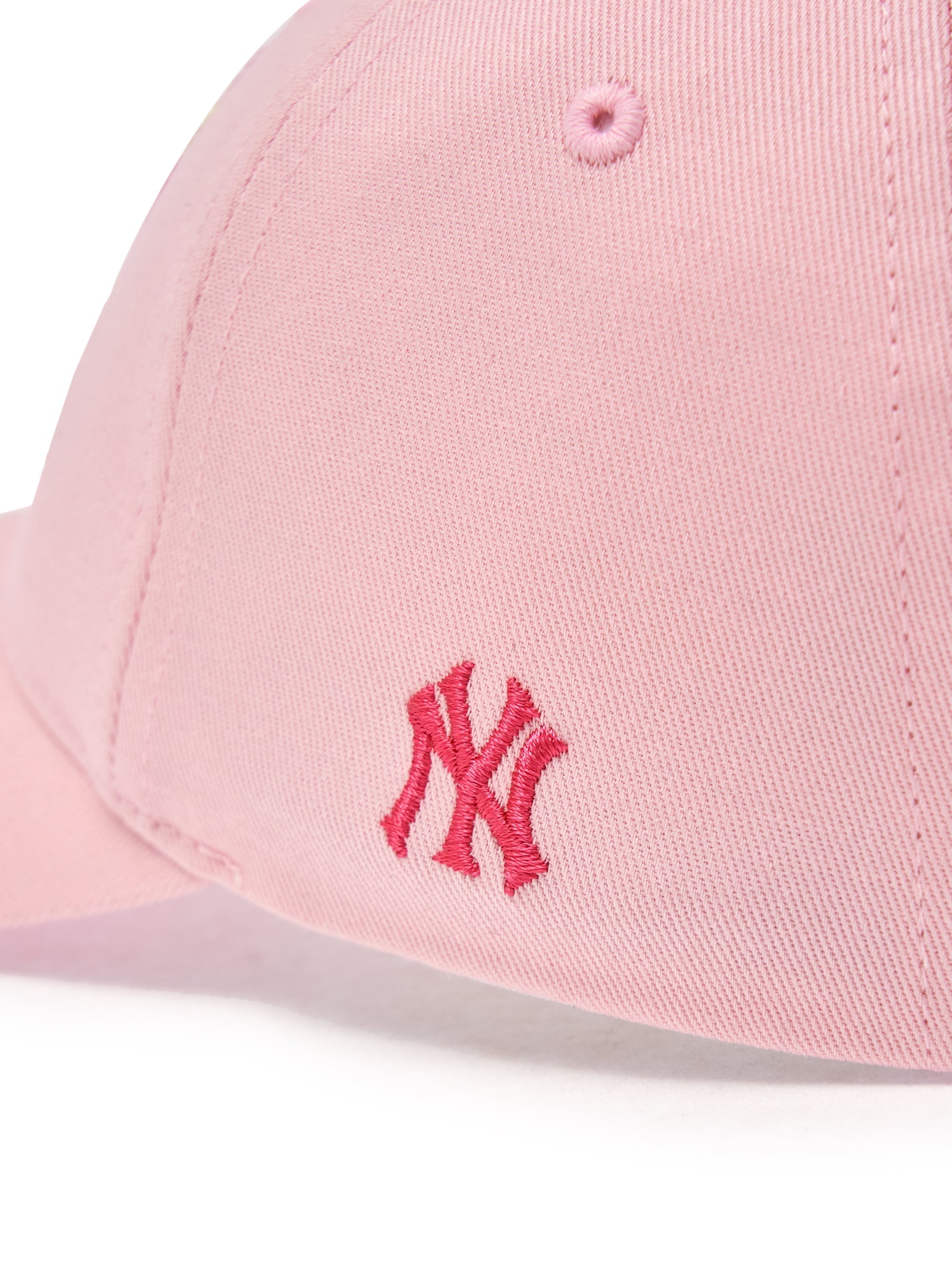 MEGABEAR FRIENDS Girl's Heart Ball Cap