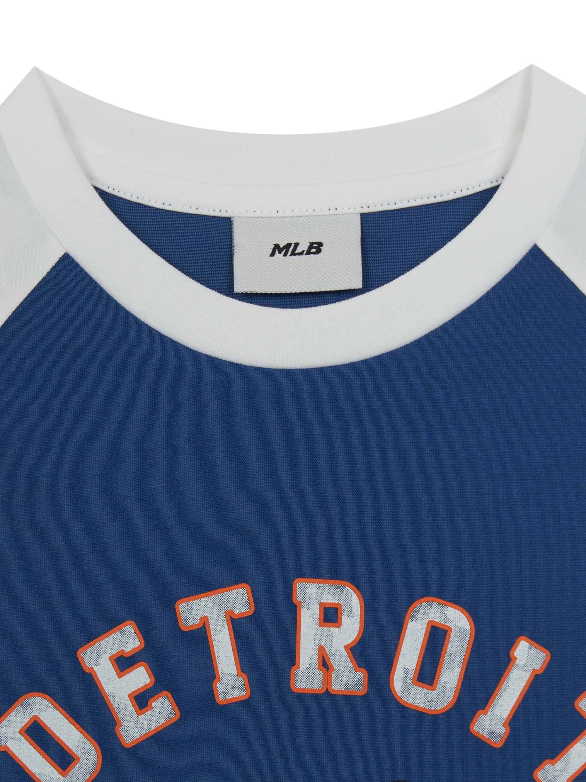 Sportive Mascot Raglan T-shirt