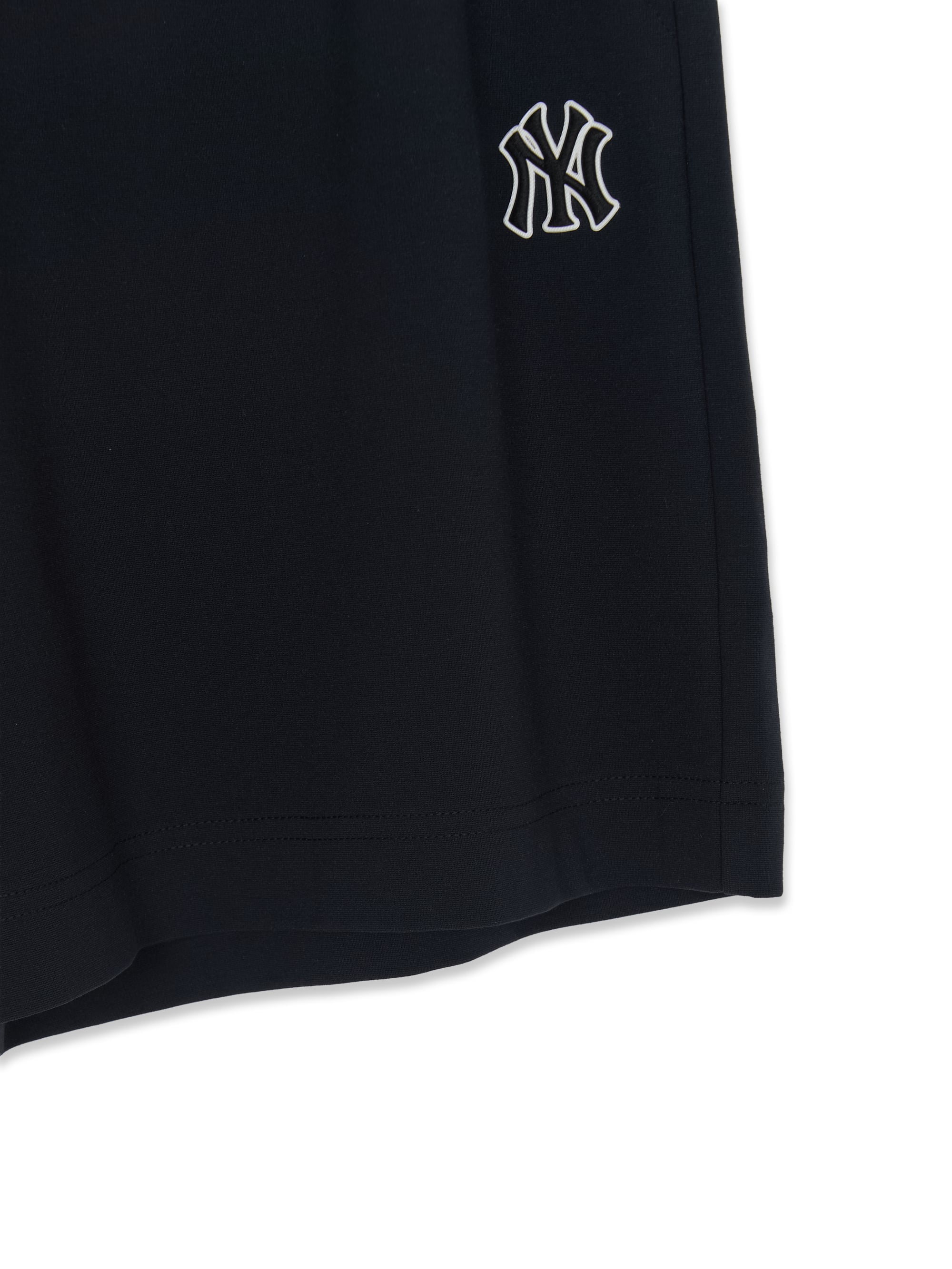 Basic Small Logo Cooling 7In Running Shorts