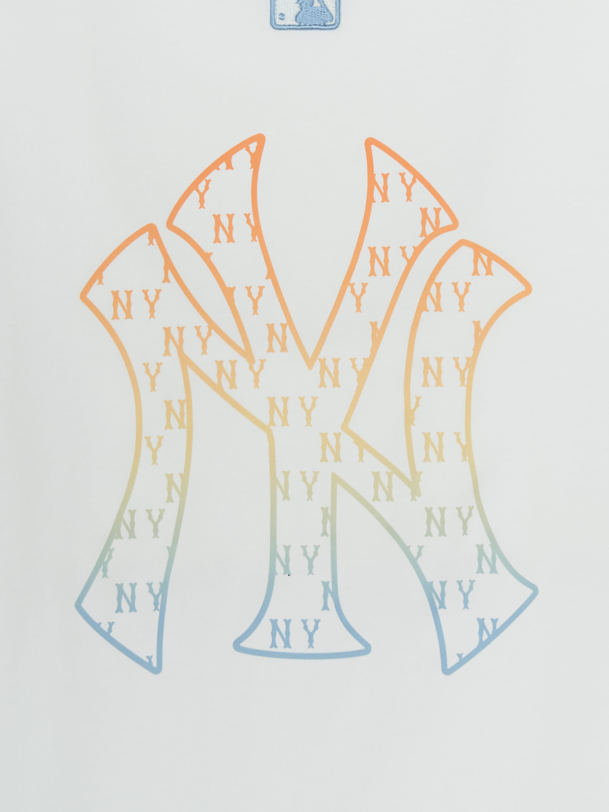 SPORTIVE MONOGRAM BIG-LUX T-Shirt