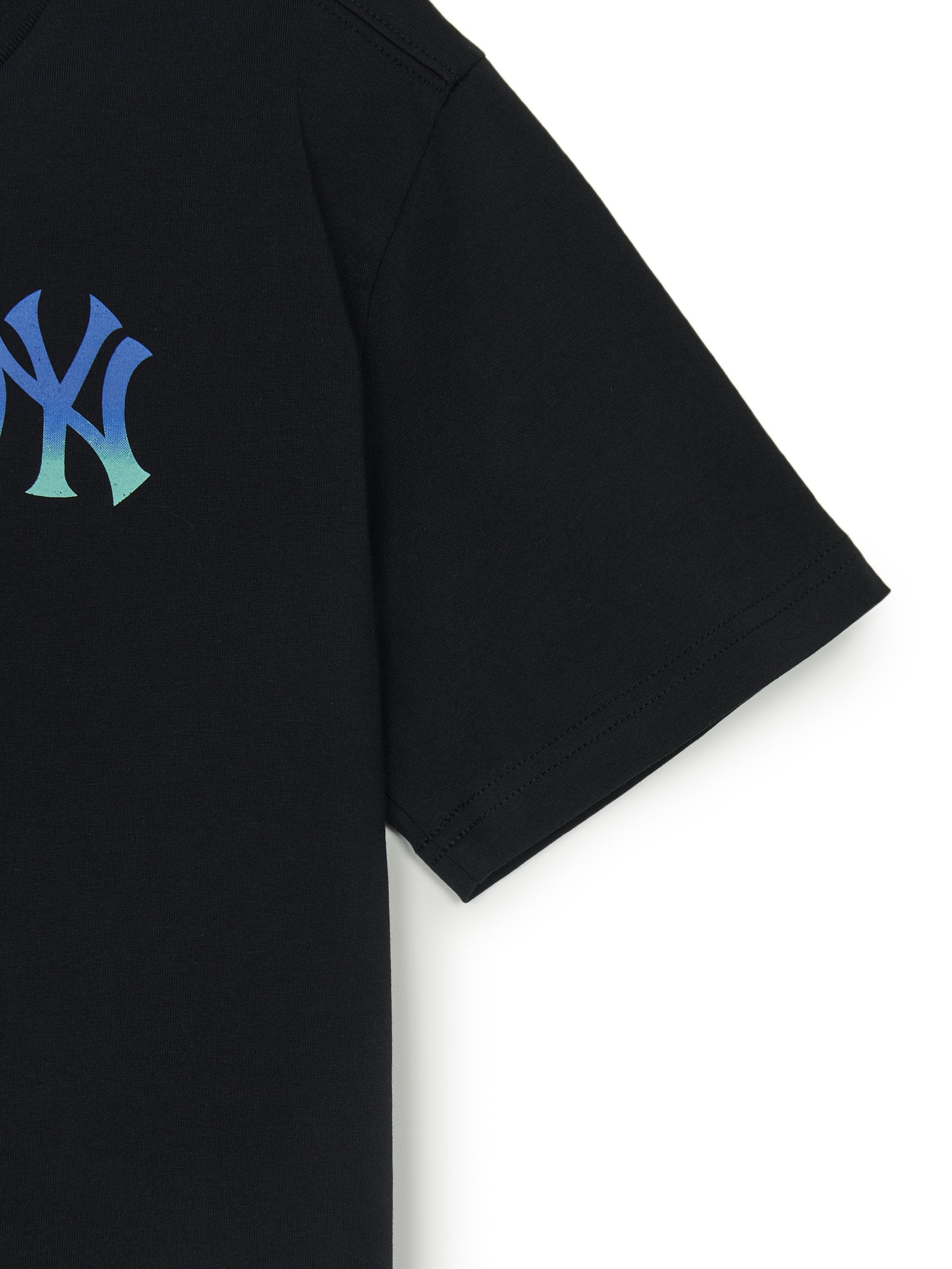 Basic Street Gradation Lettering T-shirt