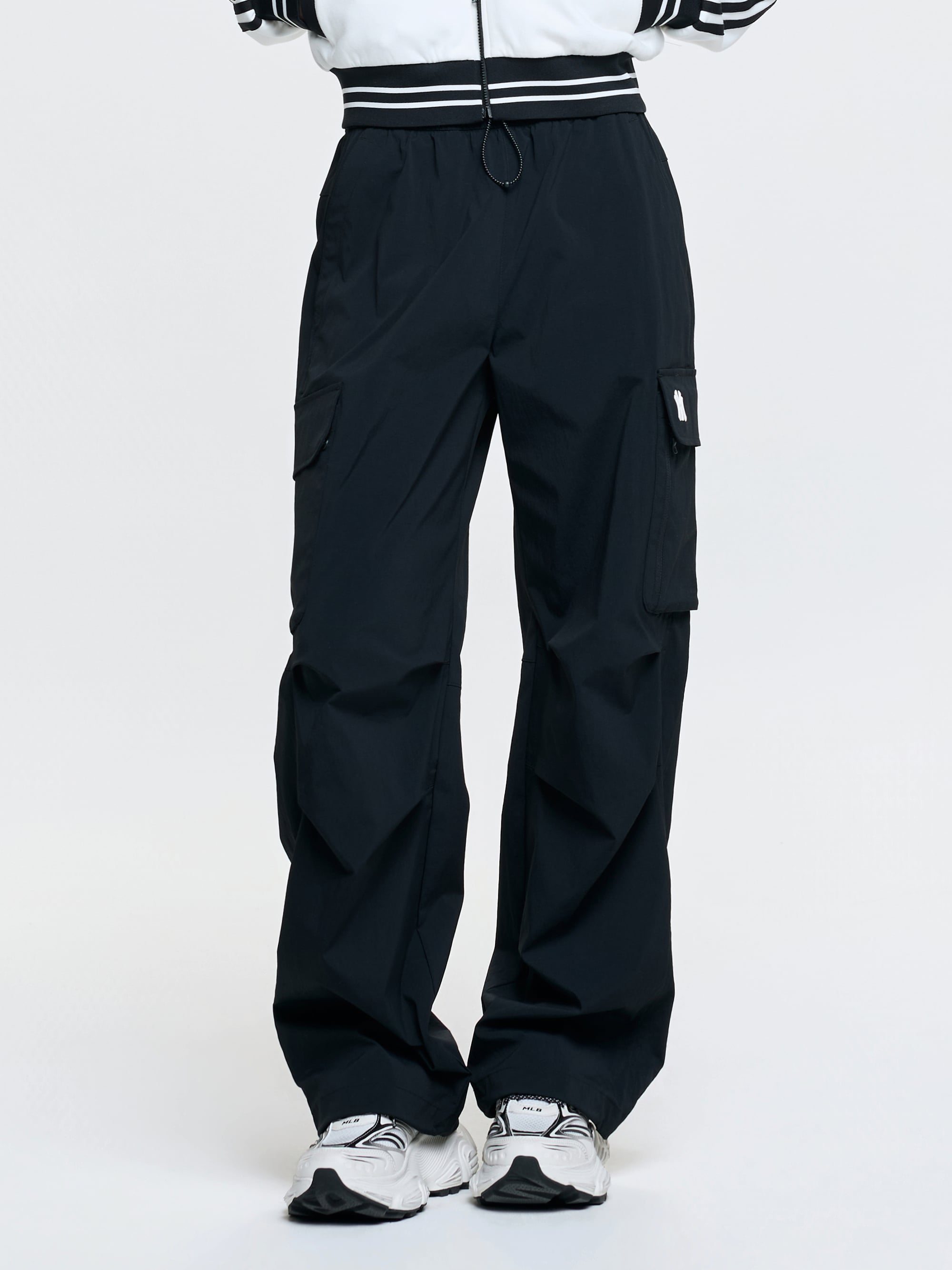 GORPCORE Cotton Touch Parachute Cargo Wide Pants