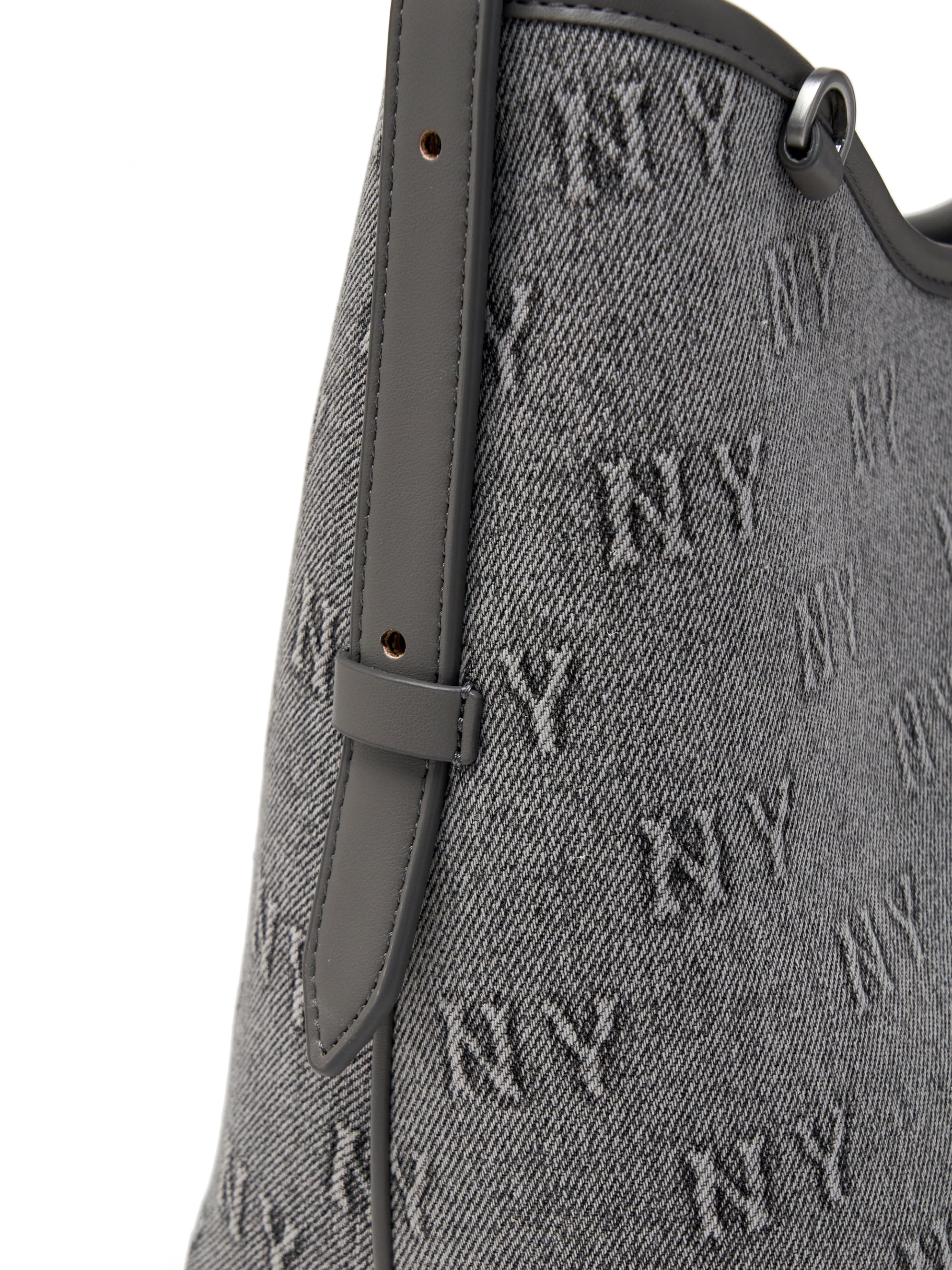 CLASSIC MONOGRAM DENIM EMBO BUCKET BAG