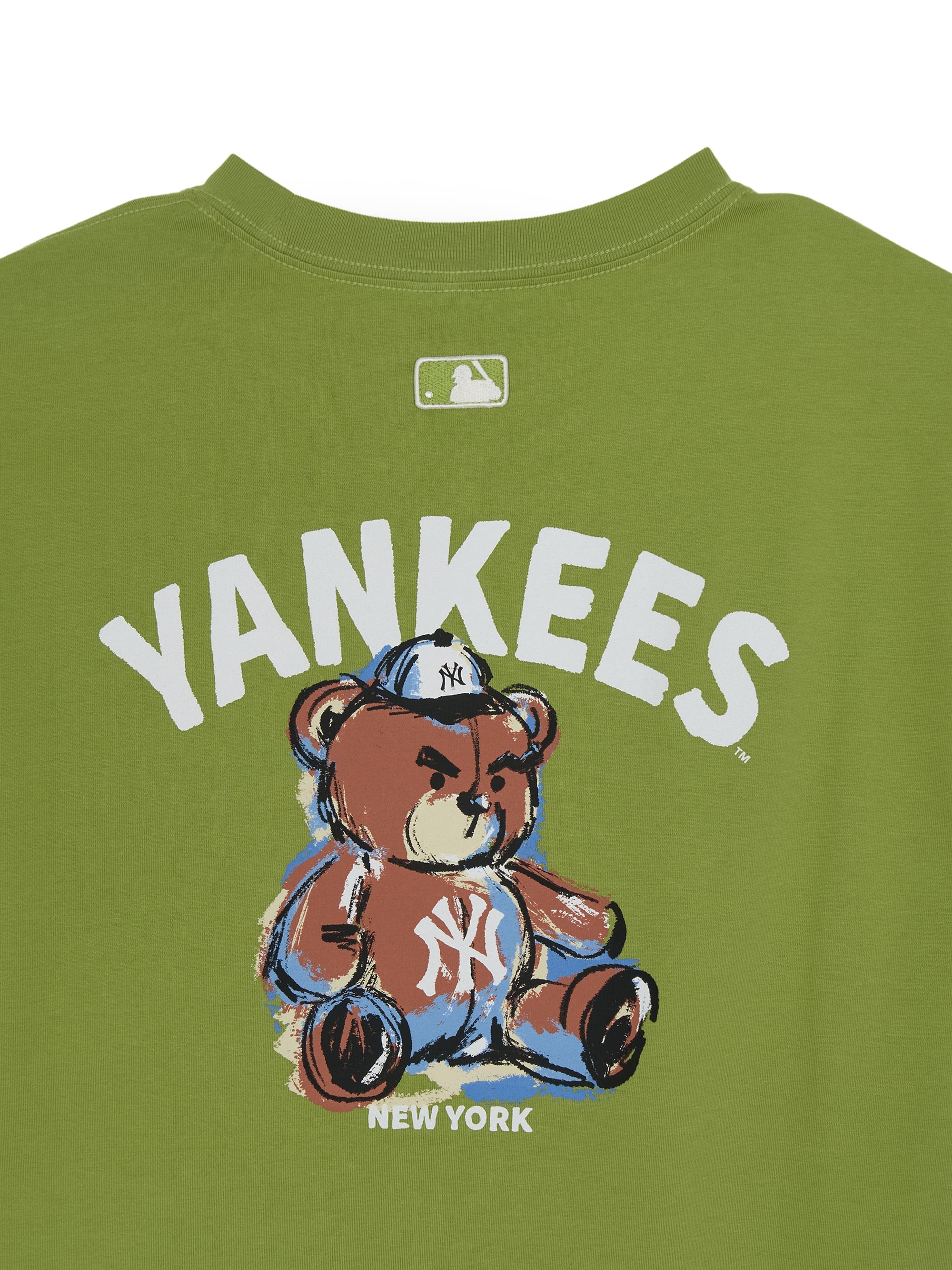 Mega Bear Back Graphic Oversized T-shirt