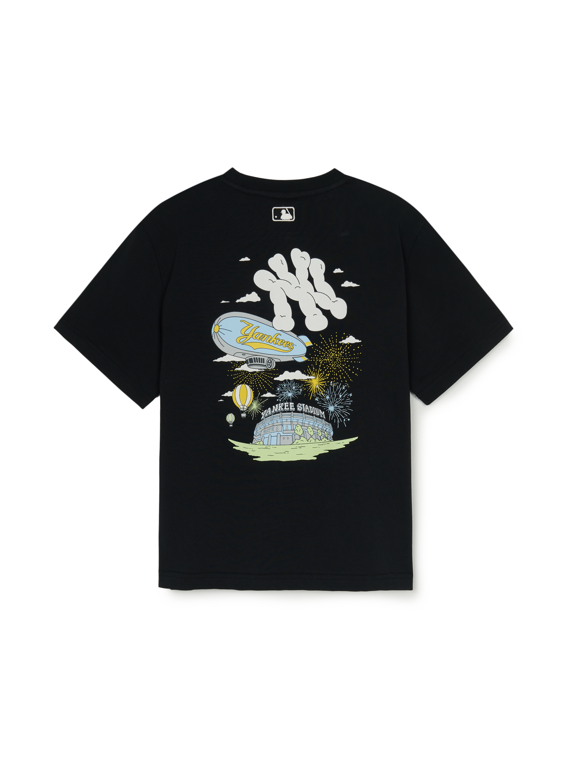 Sportive Summer Cloud Artwork T-shirt