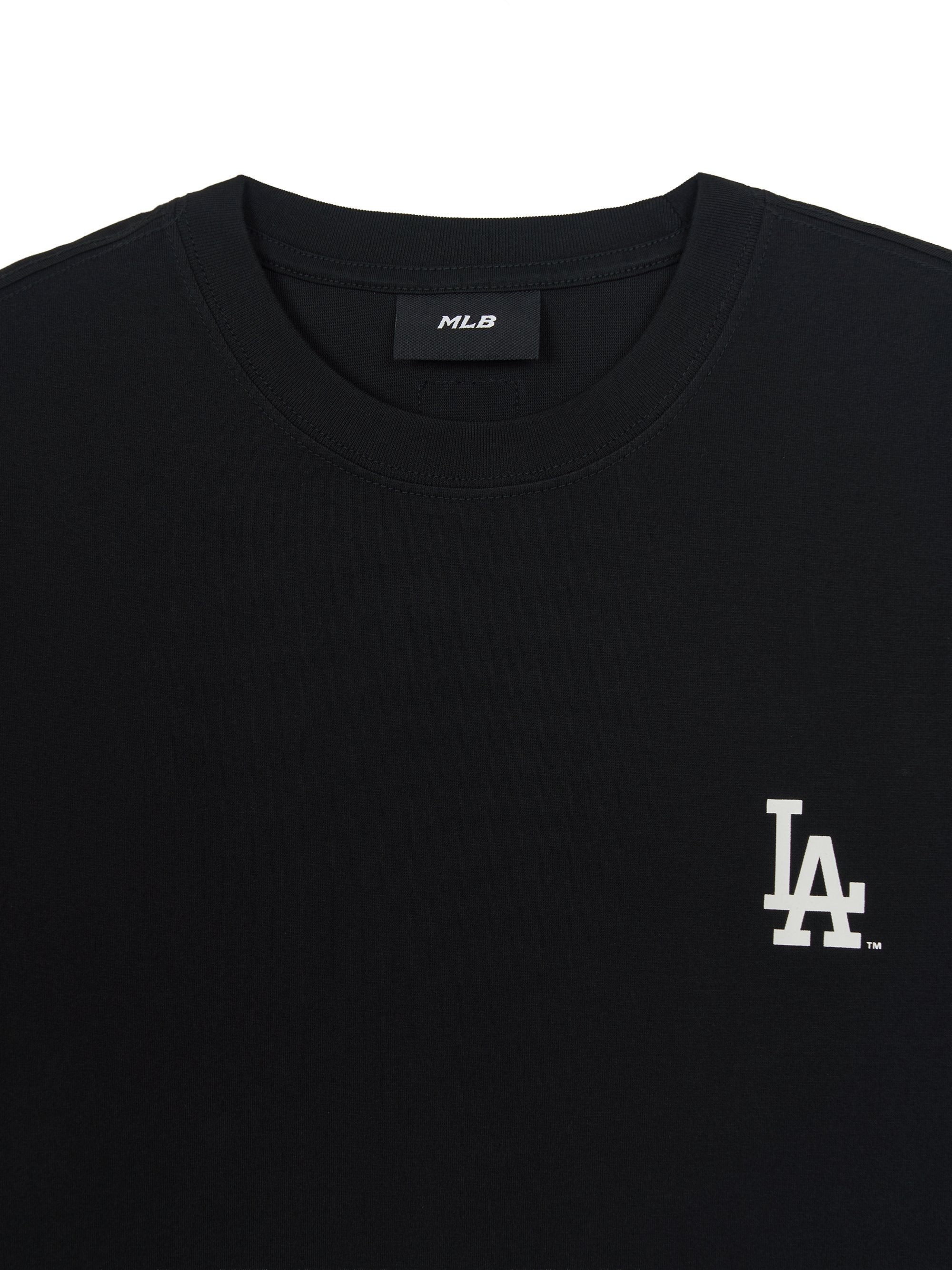 BASIC SMALL LOGO SEMI OVER-FIT T-shirt