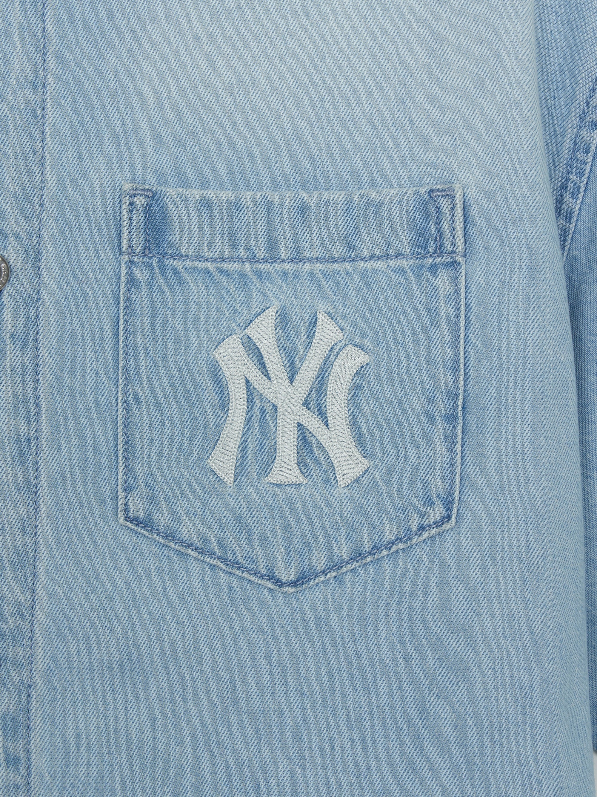 Basic Small Logo Summer Tencel Short Sleeve Denim Shirt