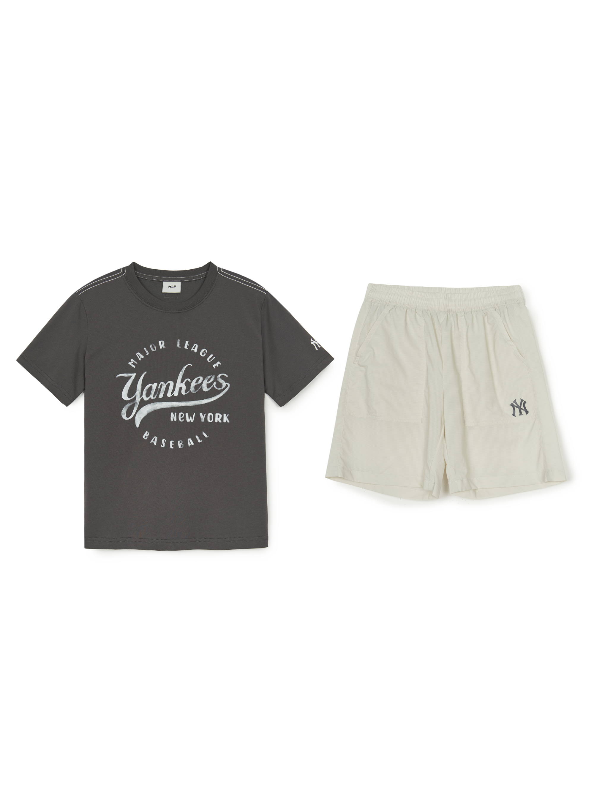 Vintage Artwork T-shirt Set