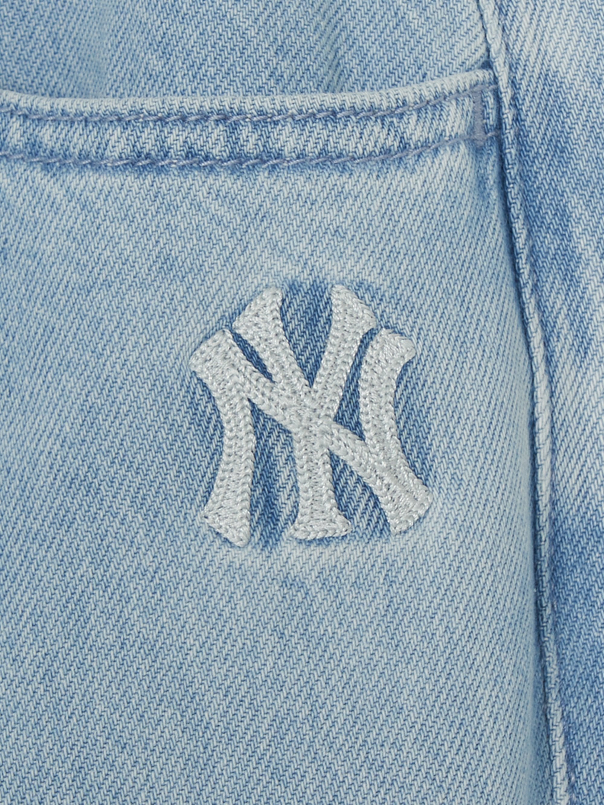 Women's Basic Small Logo Summer Tencel Wide Denim Pants