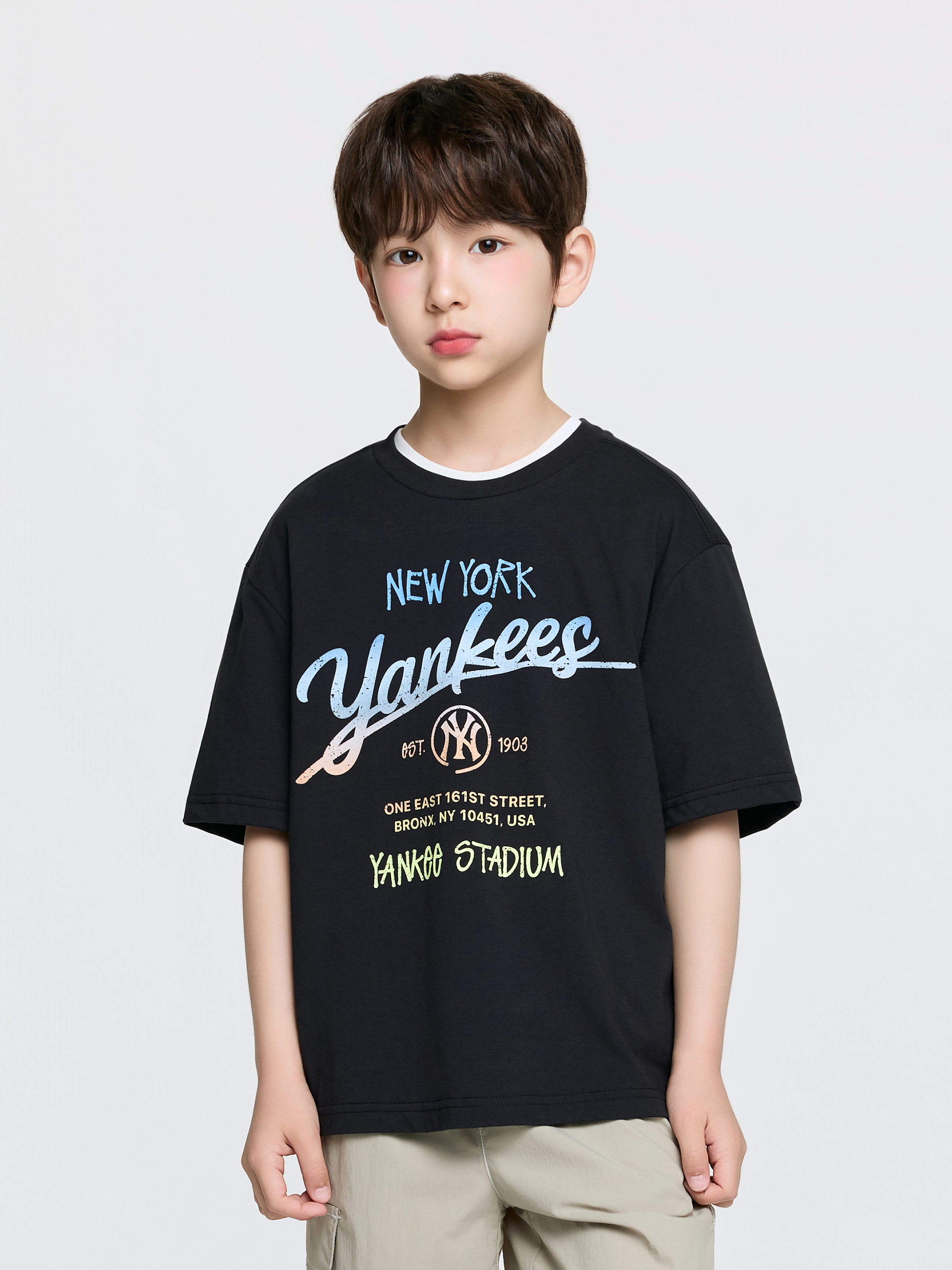 STREET GRADATION LETTERING T-SHIRT