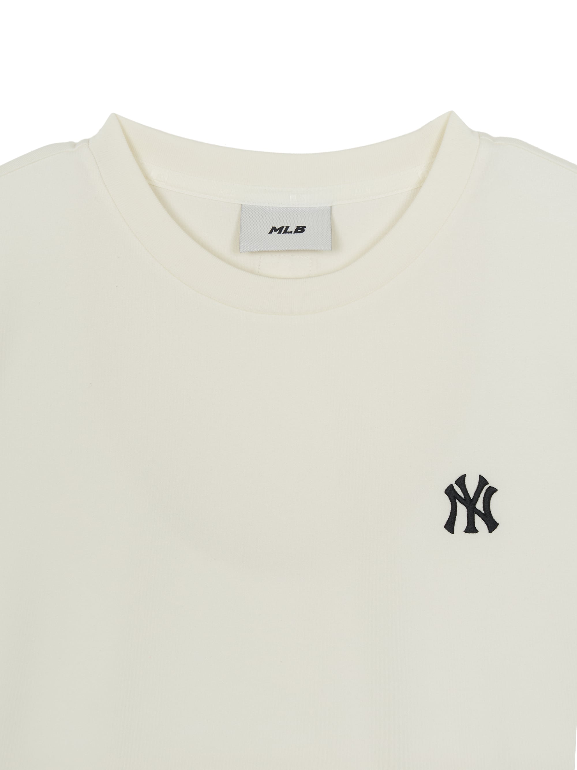 Women's Basic Small Logo Slim Fit T-shirt