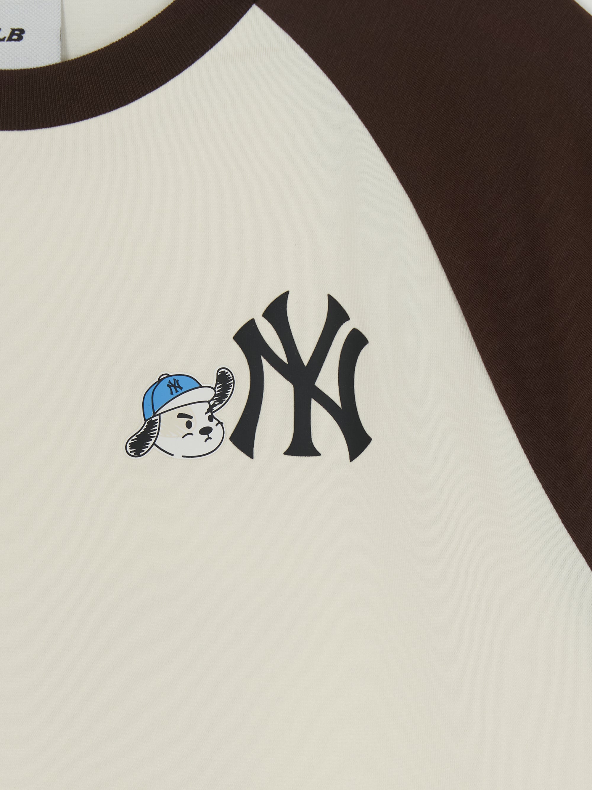 Street Character Artwork Raglan T-shirt