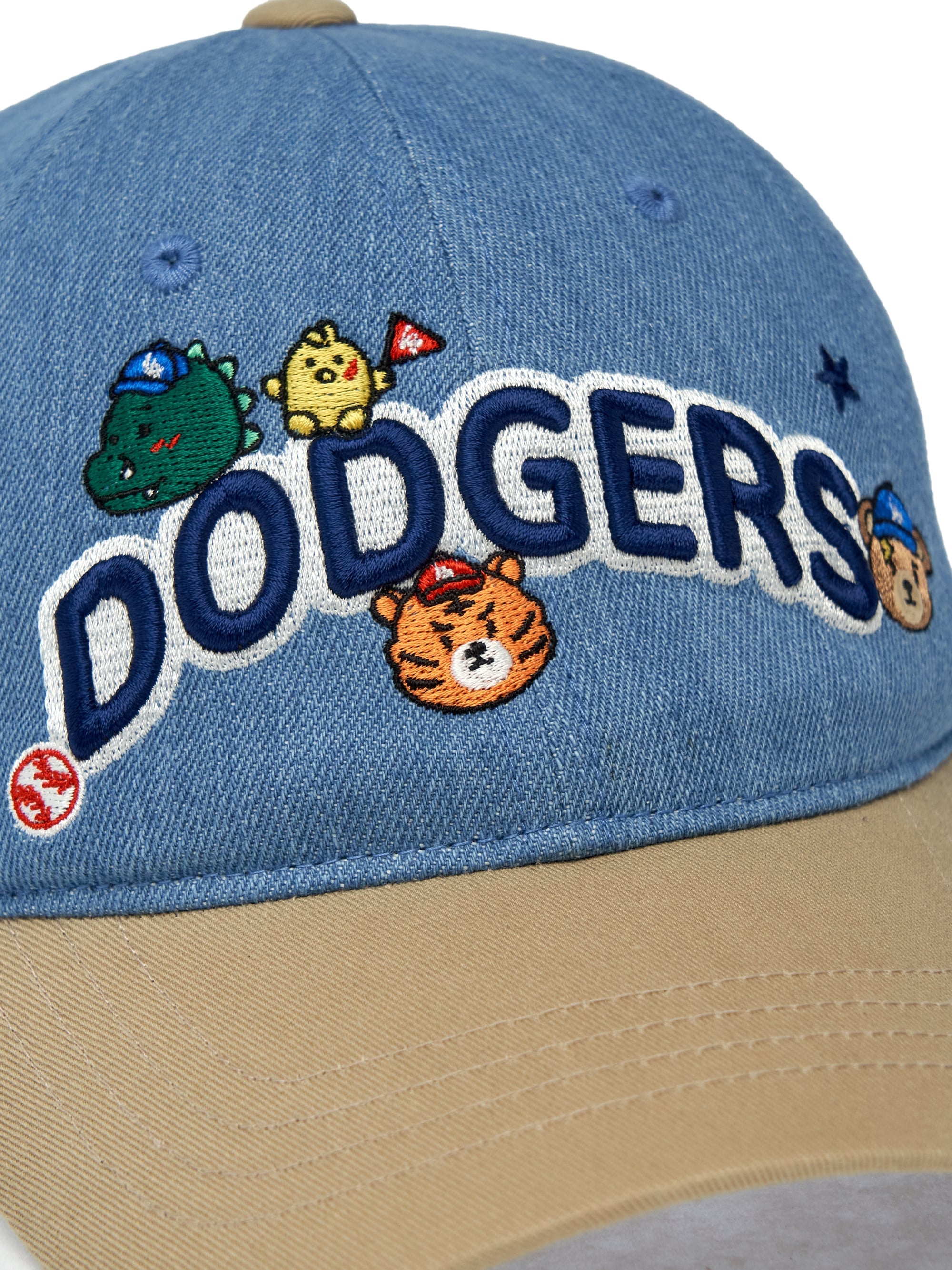 MEGABEAR FRIENDS FRONT LOGO BALL CAP