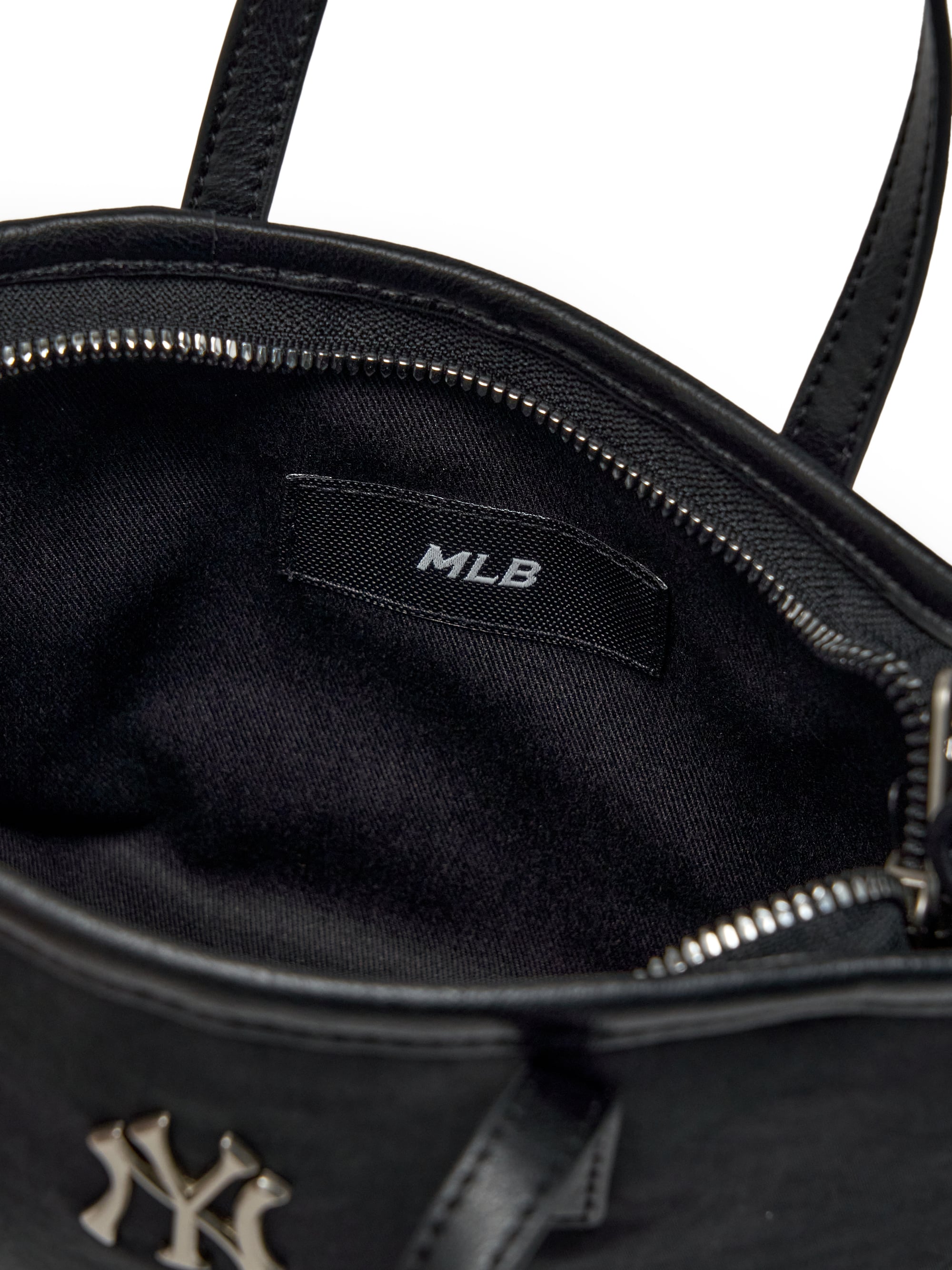Basic Vintage Nylon Mini Cross Bag