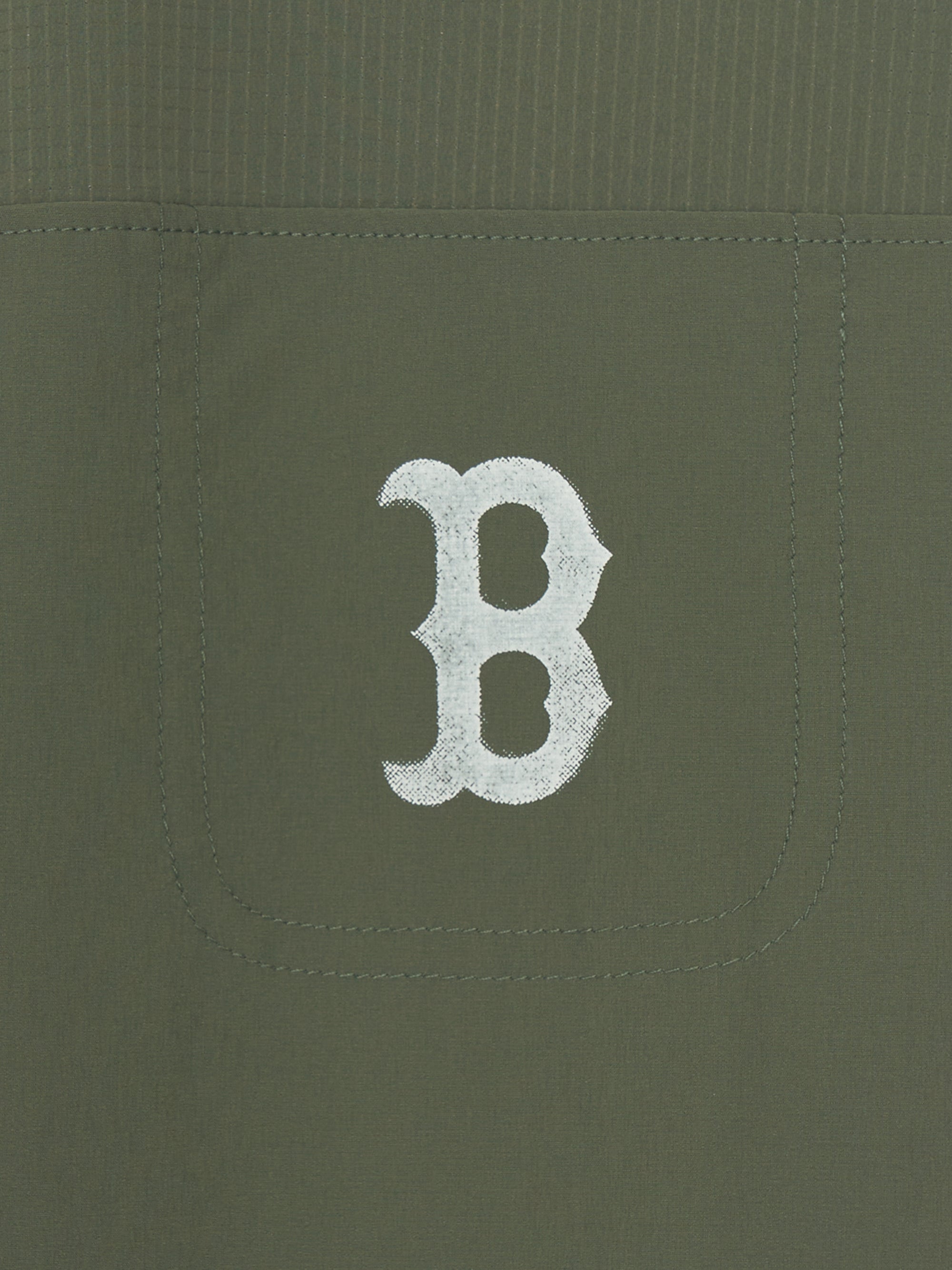 Street Basic Woven V-Neck T-shirt