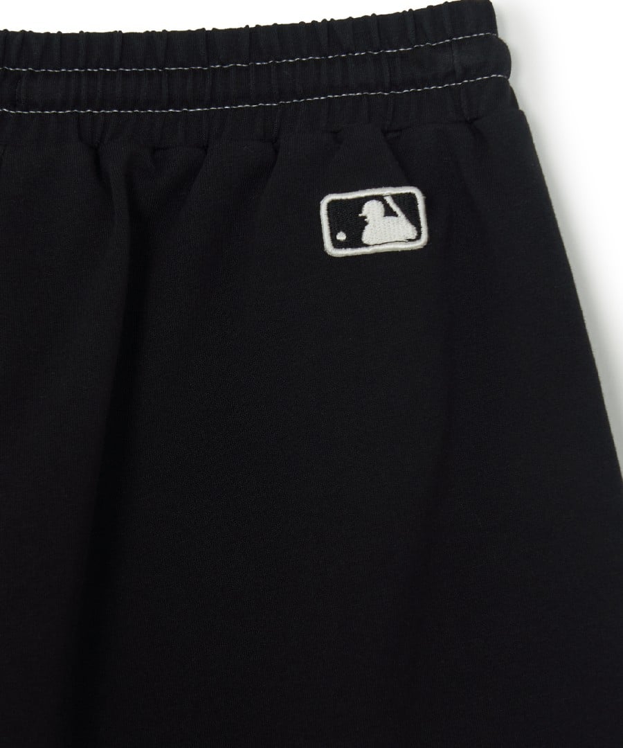 BASIC STREET LOGO Shorts