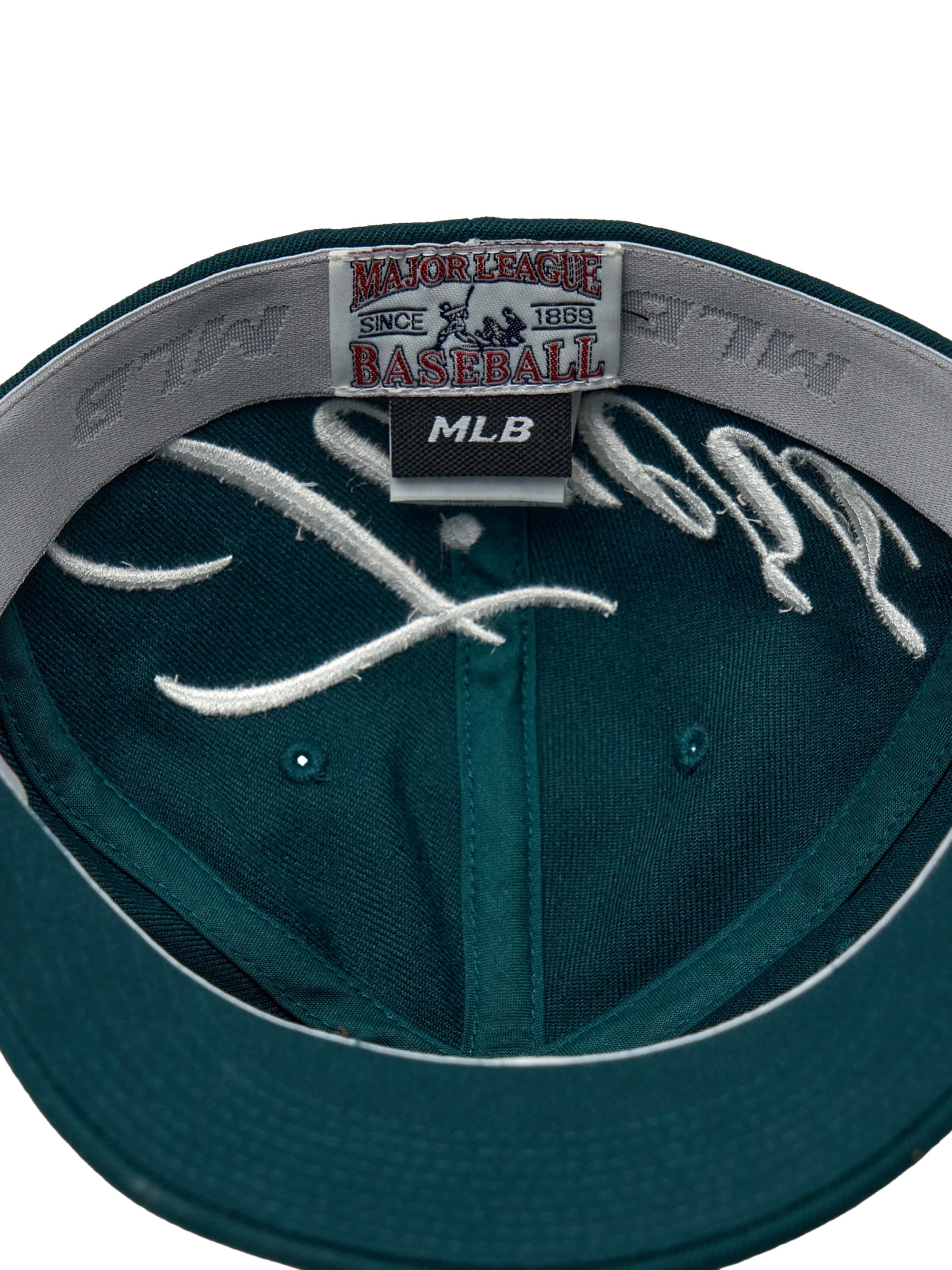 SIGNATURE CURSIVE STRUCTURED BALLCAP
