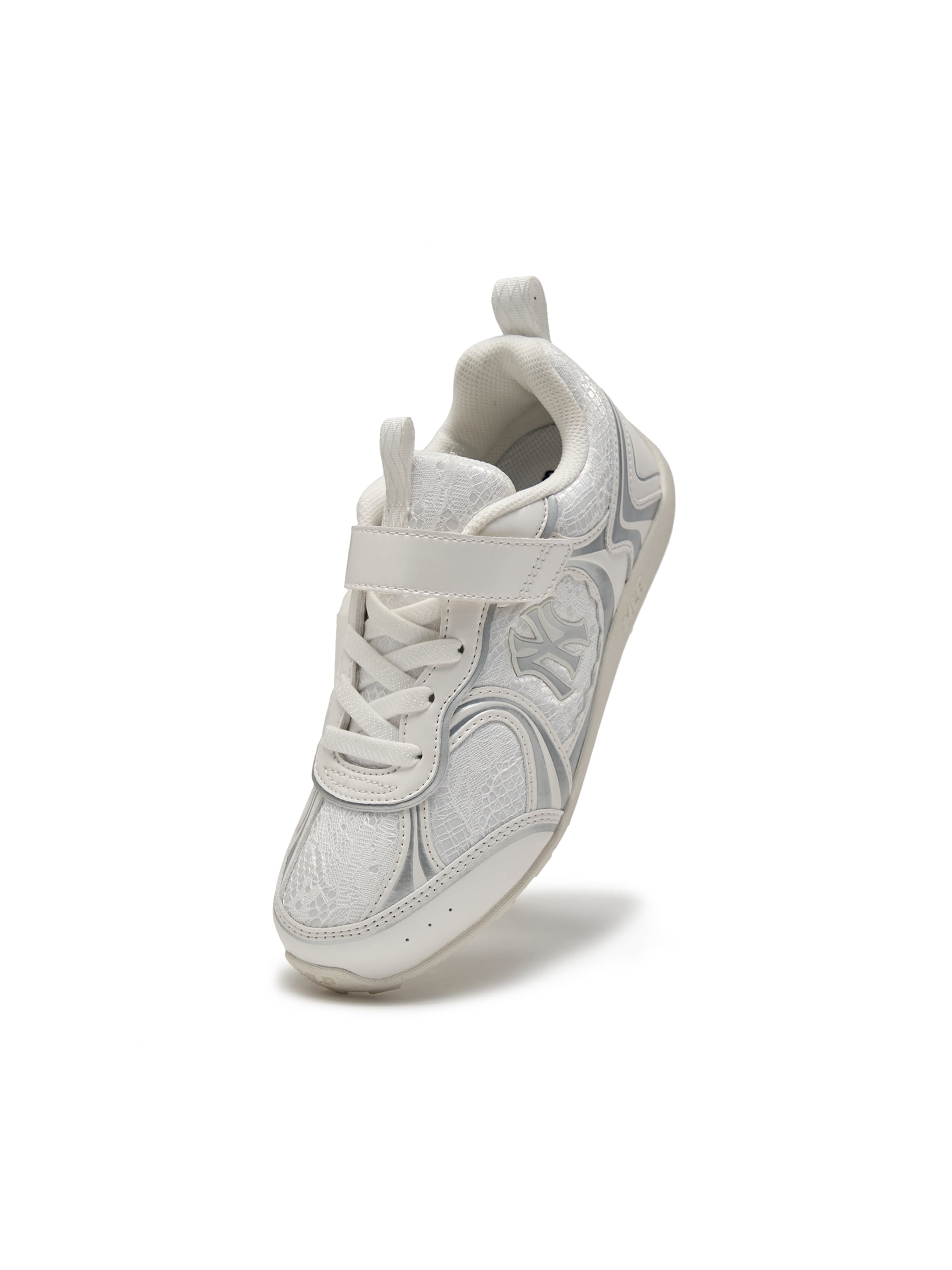 SLEEKER JUNIOR