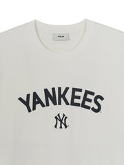Lettering Logo Point Semi Over-Fit T-shirts