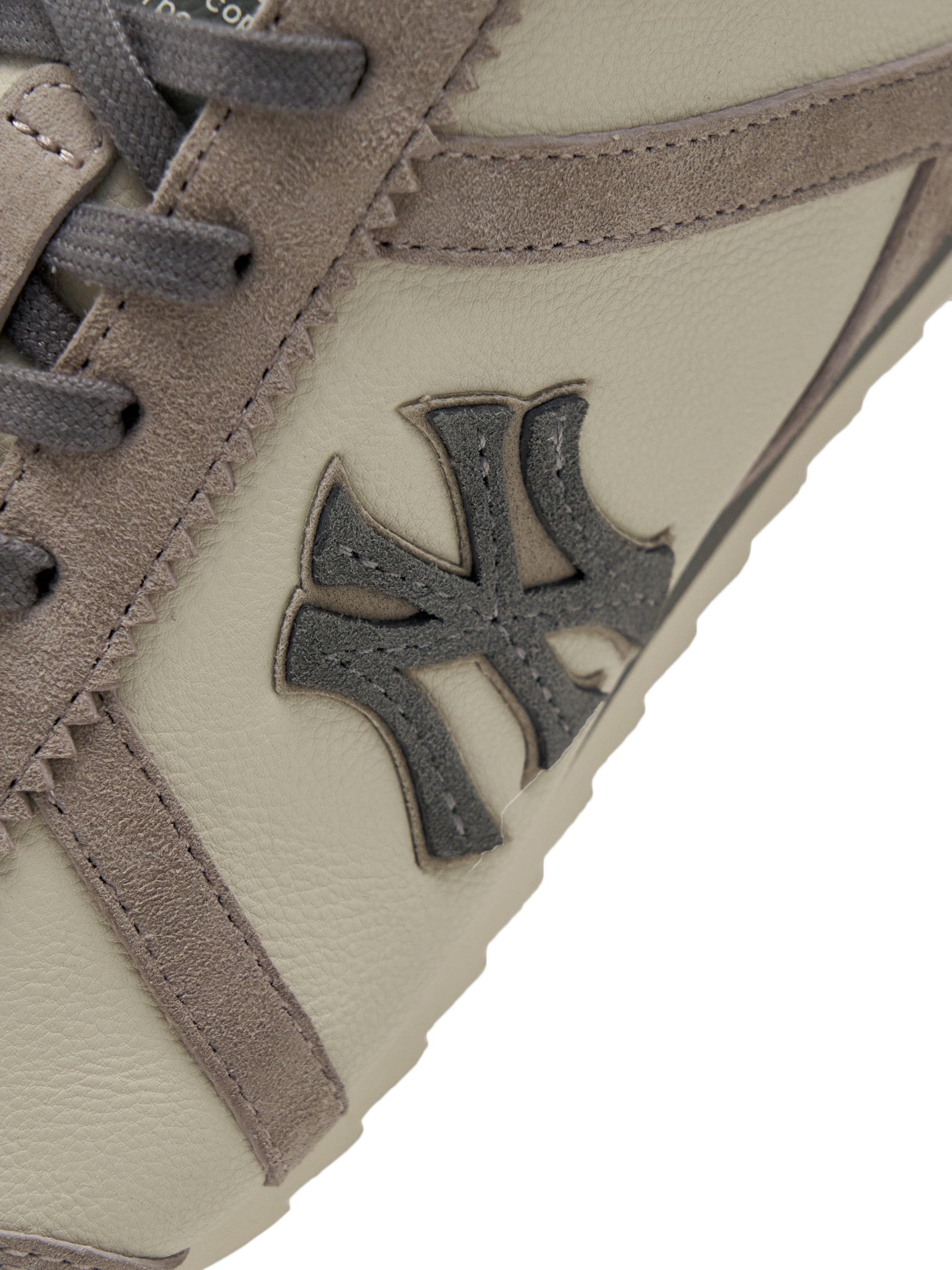 Low Profile Sneakers with MLB Signature Curved Line