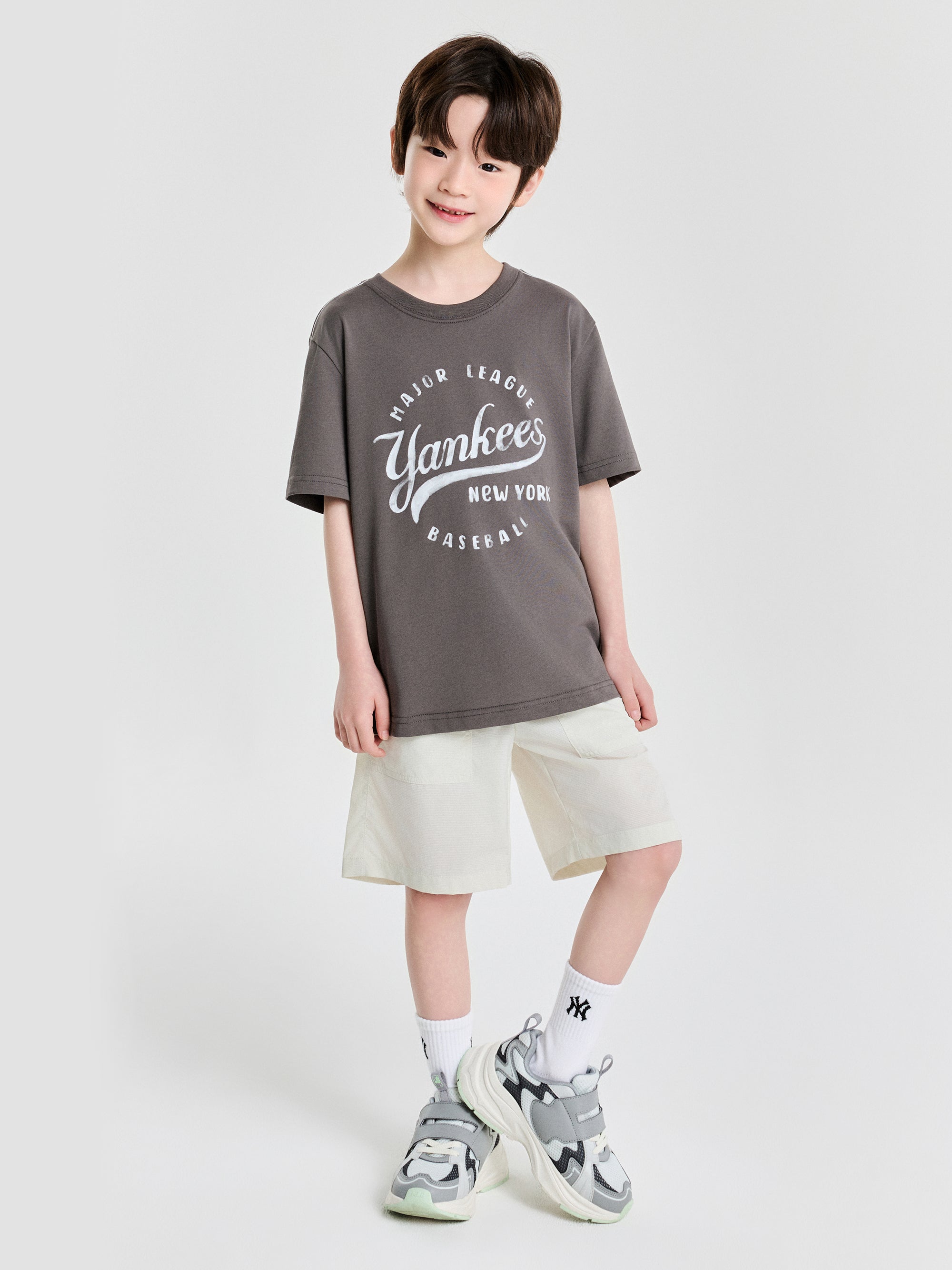 Vintage Artwork T-shirt Set