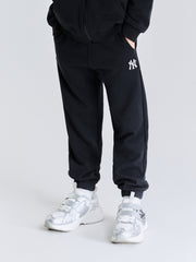 Basic Small Logo Pants