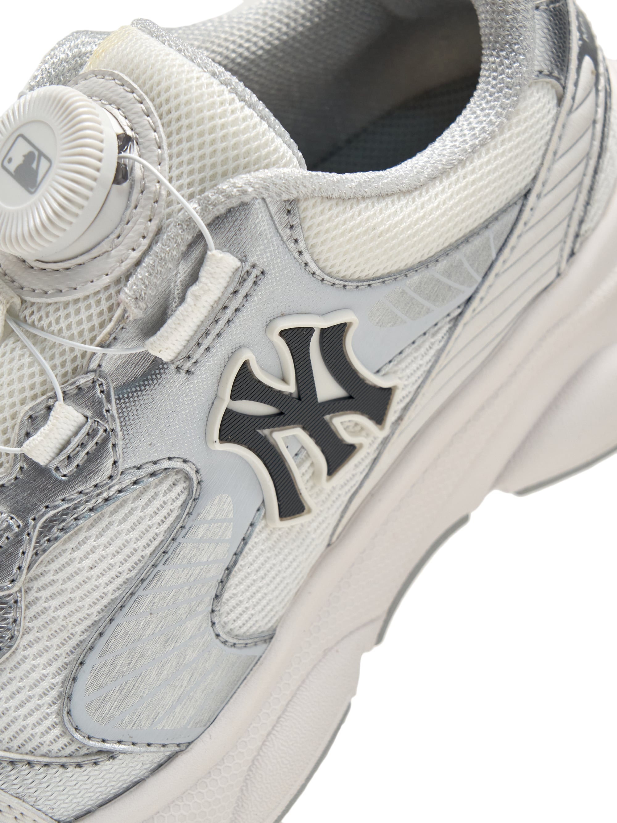 ACE RUNNER