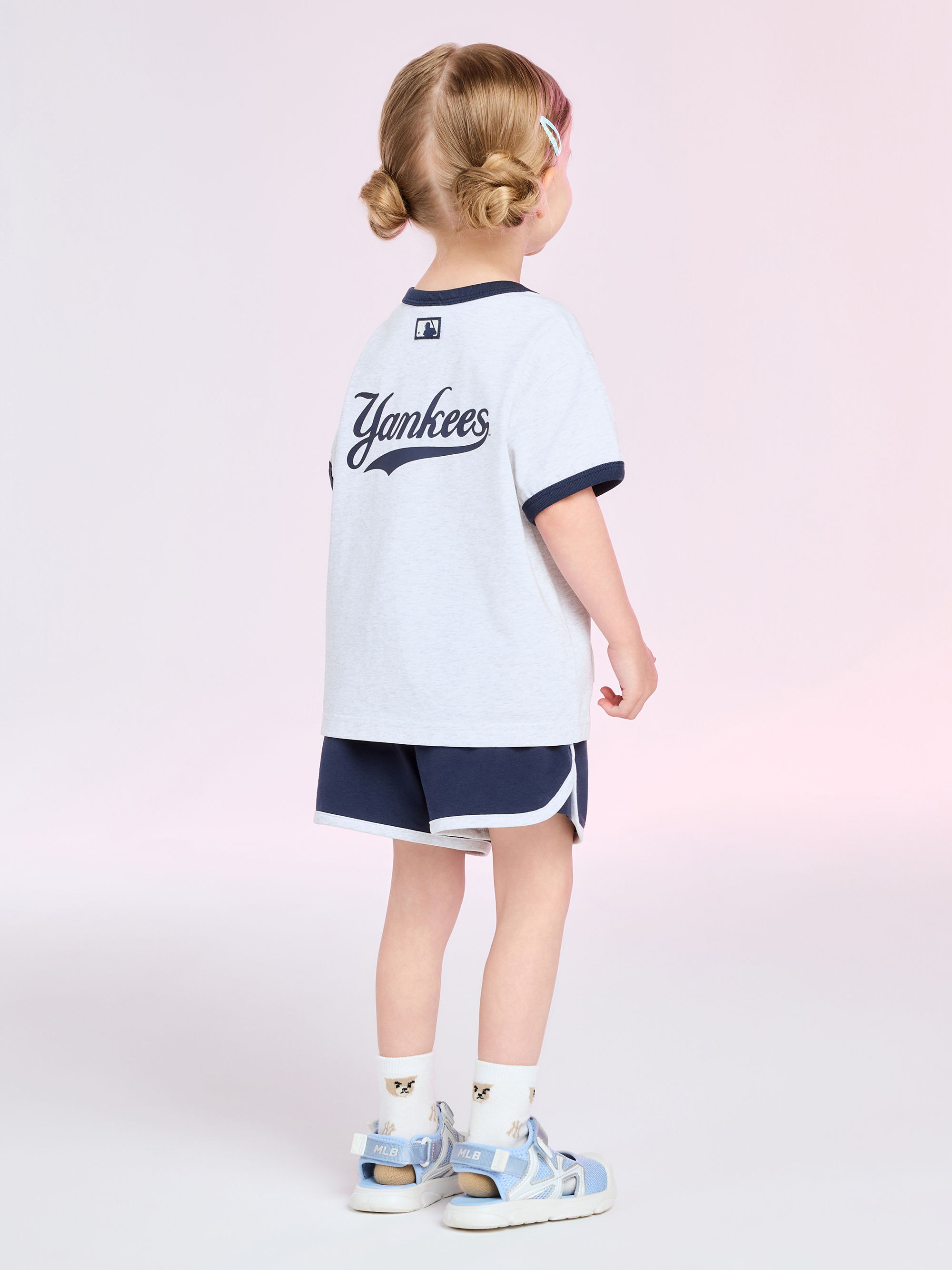 MEGABEAR FRIENDS LINGER T-shirt SET