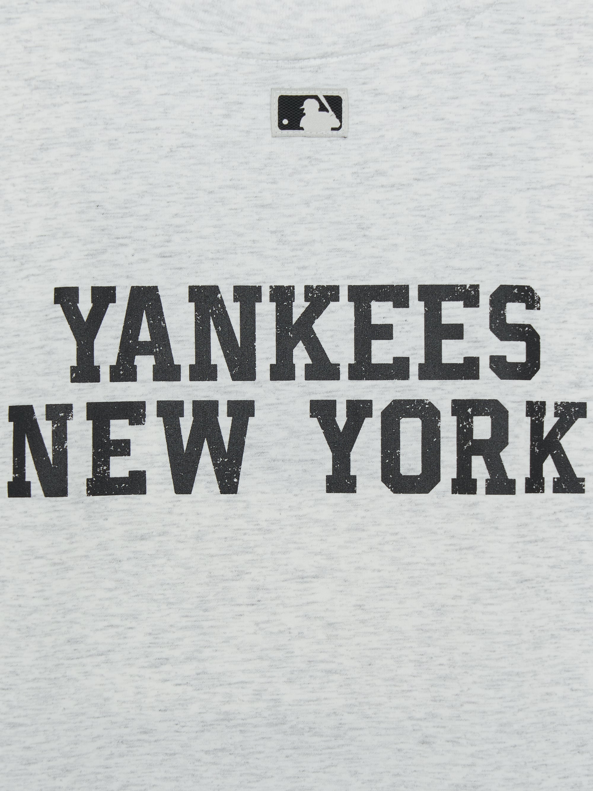 Sportive Varsity Number Artwork T-shirt Set