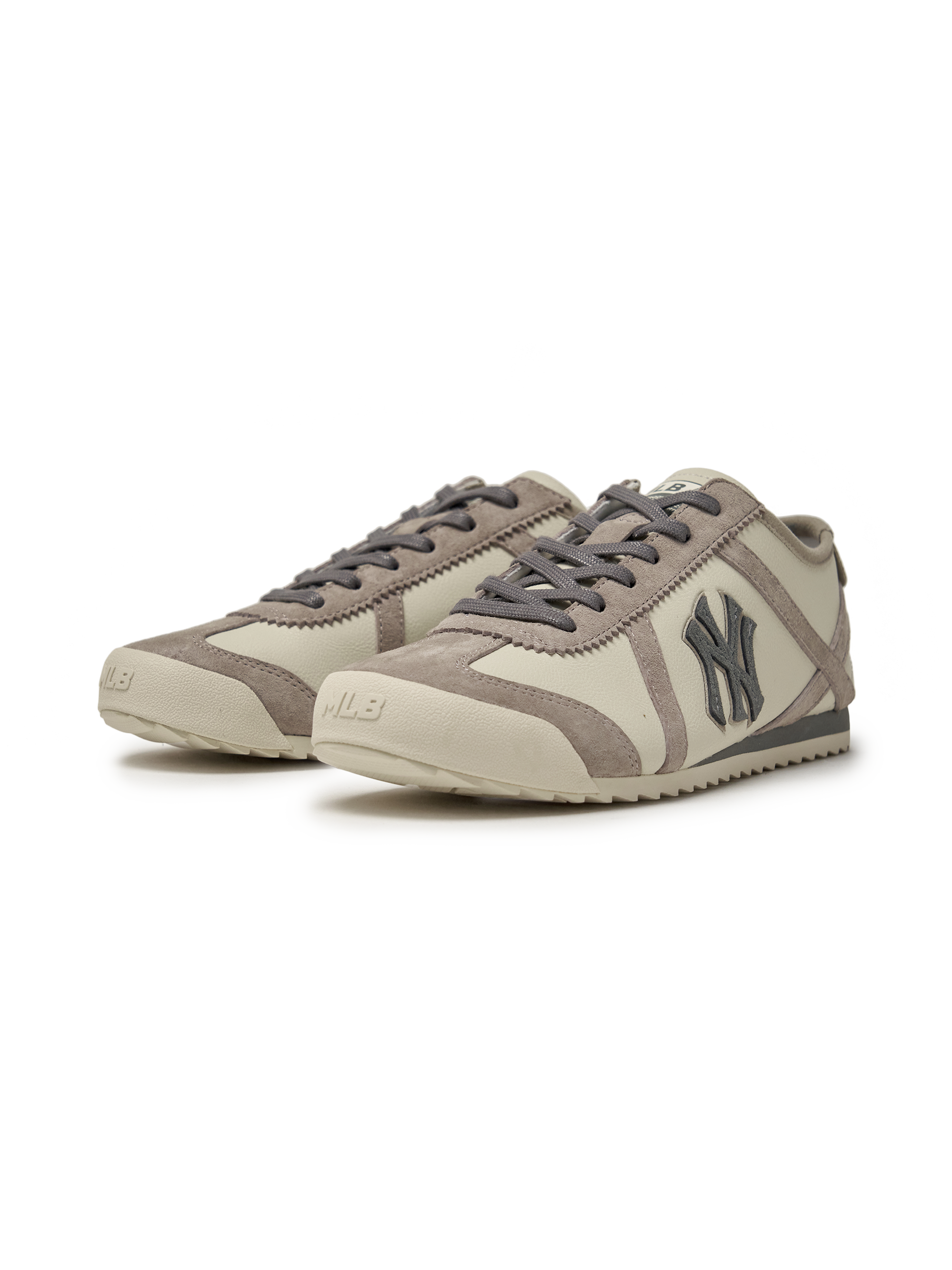 Low Profile Sneakers with MLB Signature Curved Line