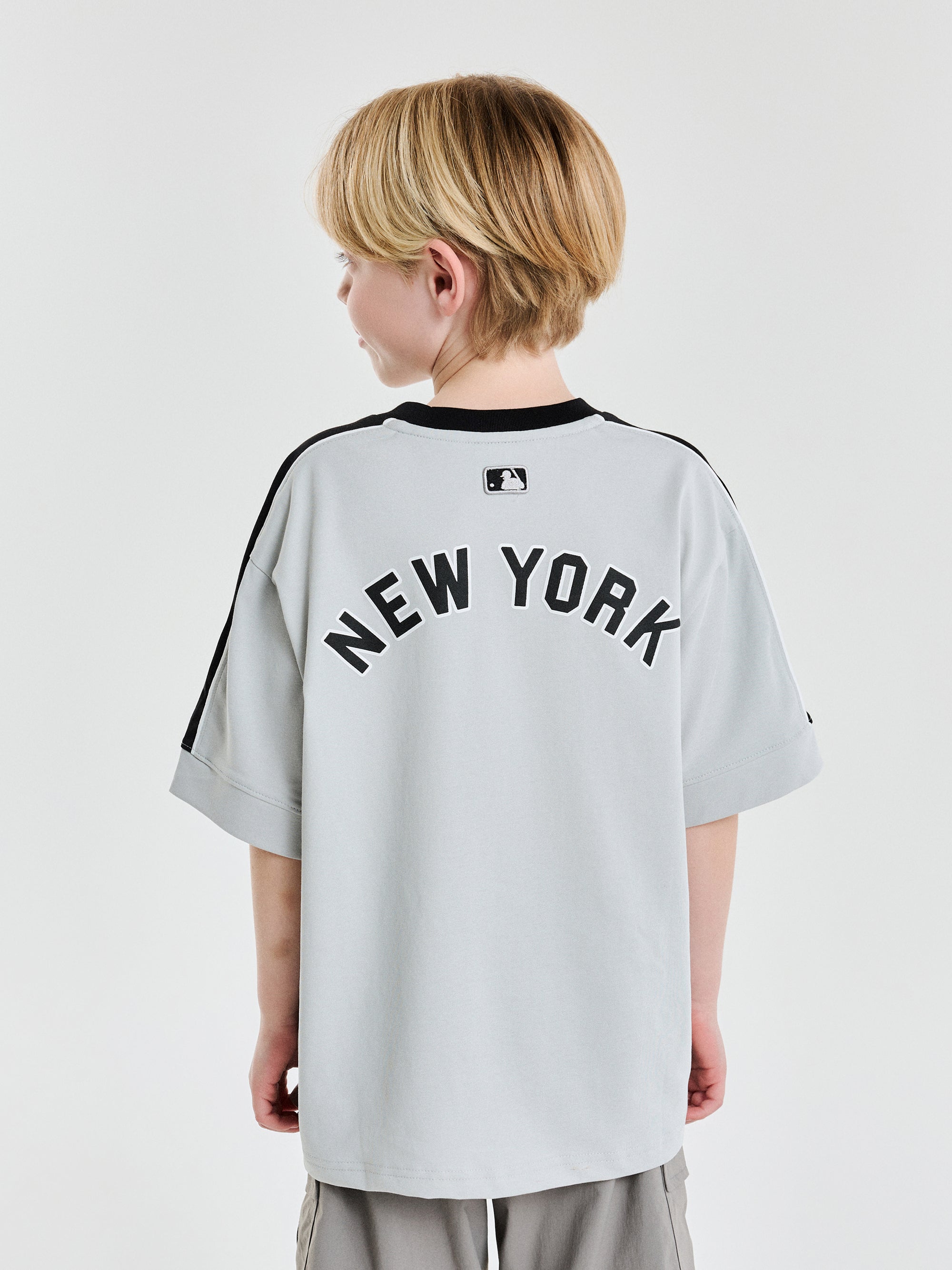 Varsity Blocking Number Logo T-shirt
