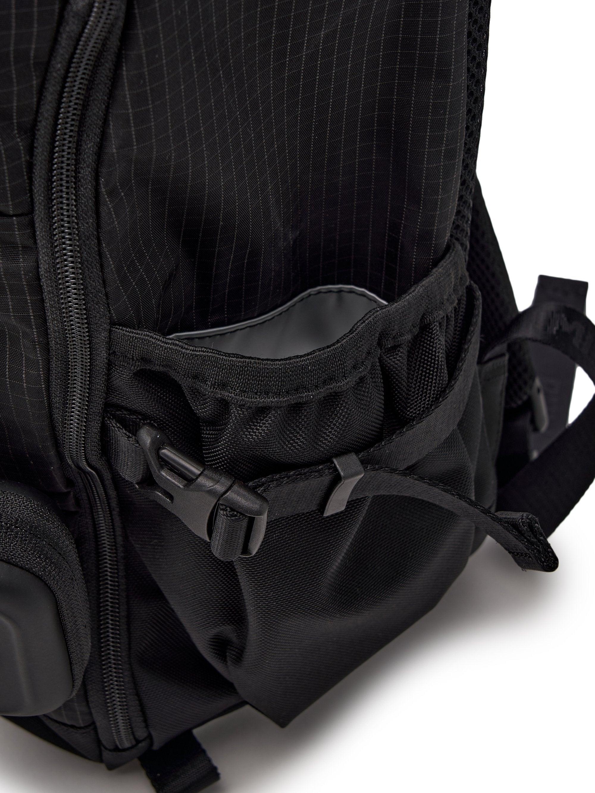 Sportive Mesh School Bag