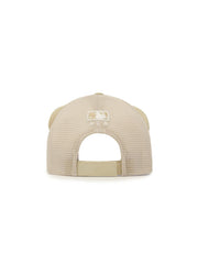 Mega Bear Friends Mesh Wire Cap