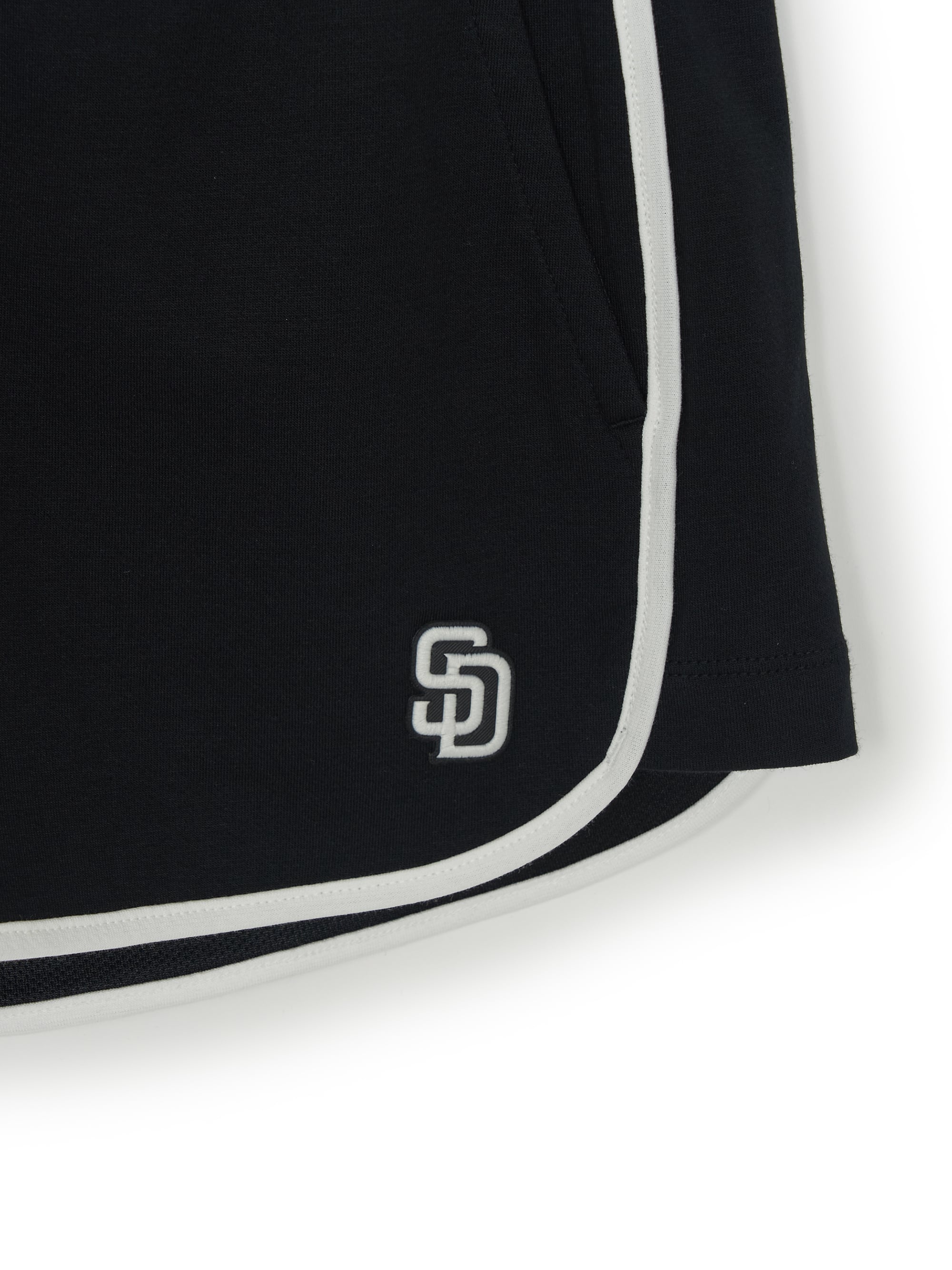 Women's Basic Small Logo Running Dolphin Pants