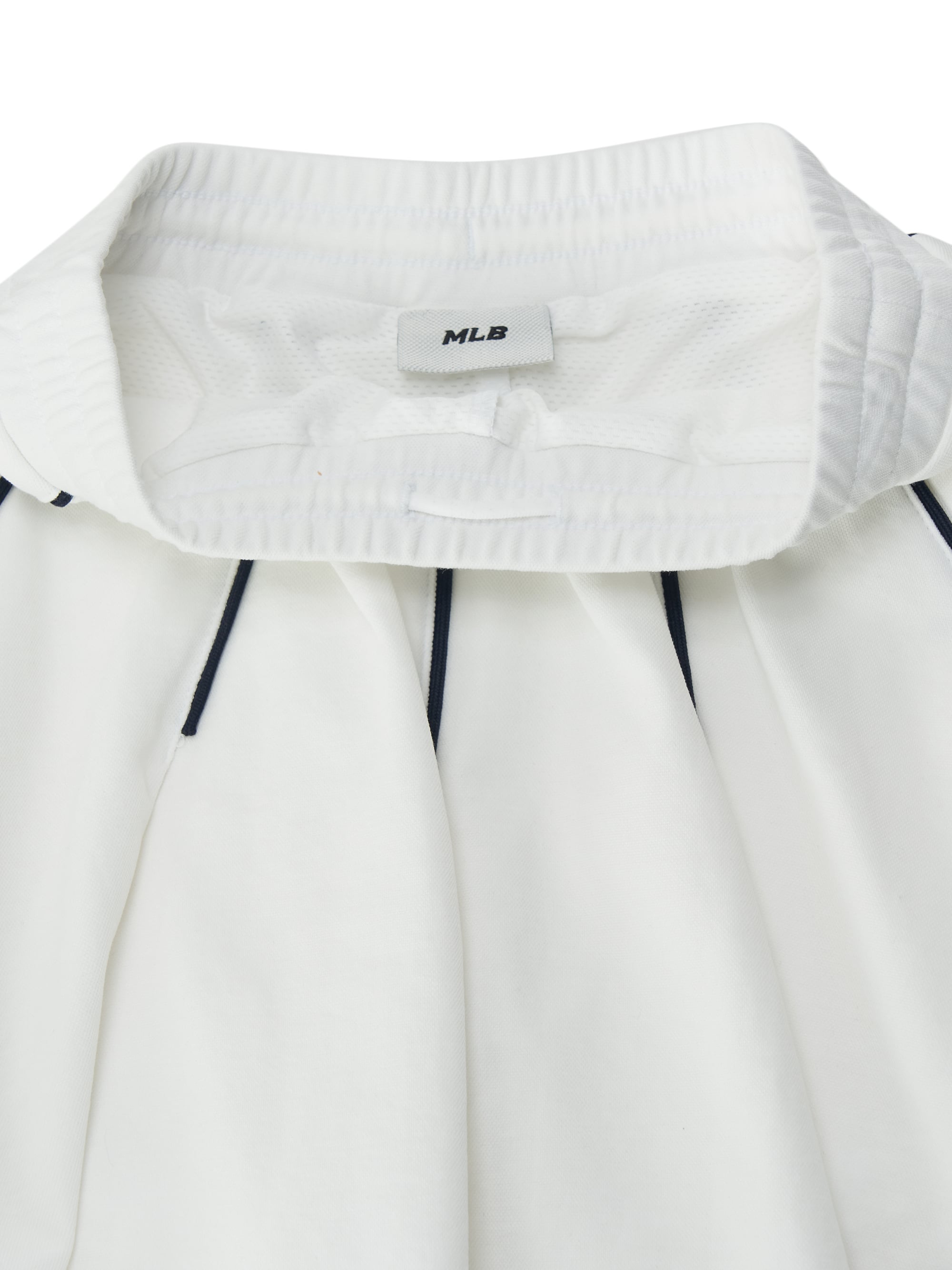 VARSITY SPORTIVE PLEATS SKIRT