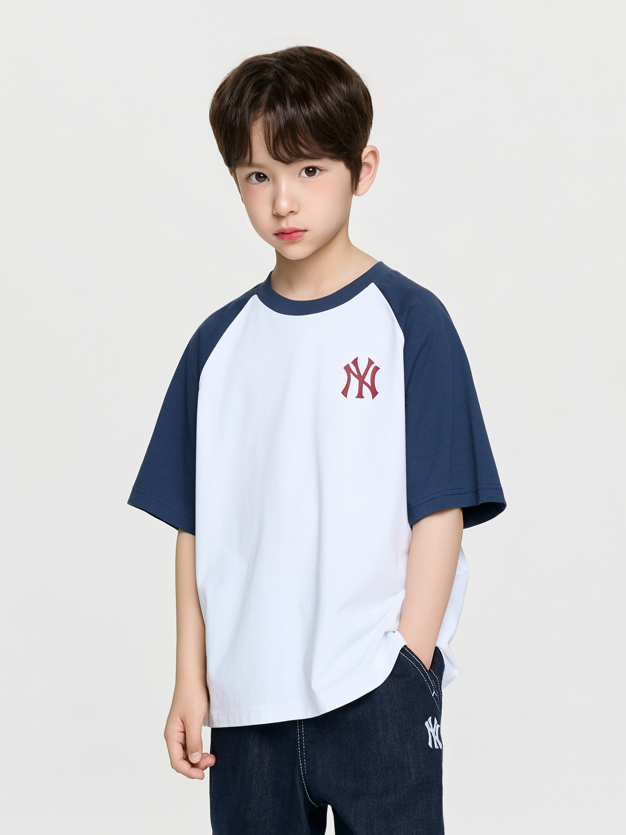 SPORTIVE VARSITY RAGLAN T-shirt